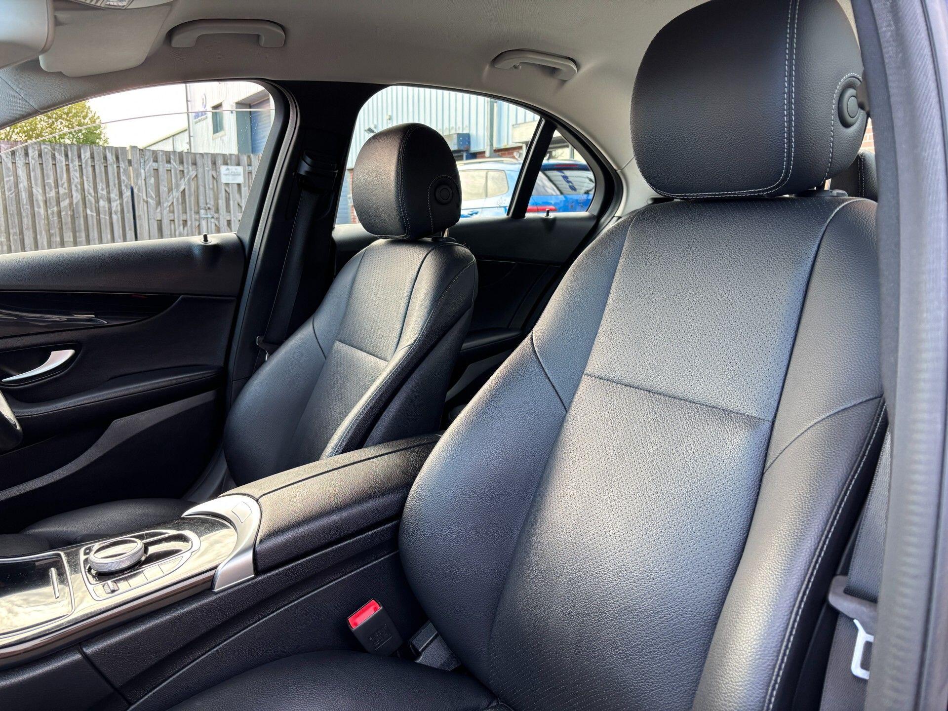Mercedes-Benz C-Class view 16