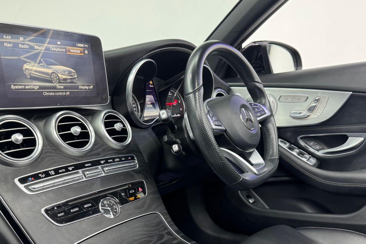 Mercedes-Benz C-Class view 40