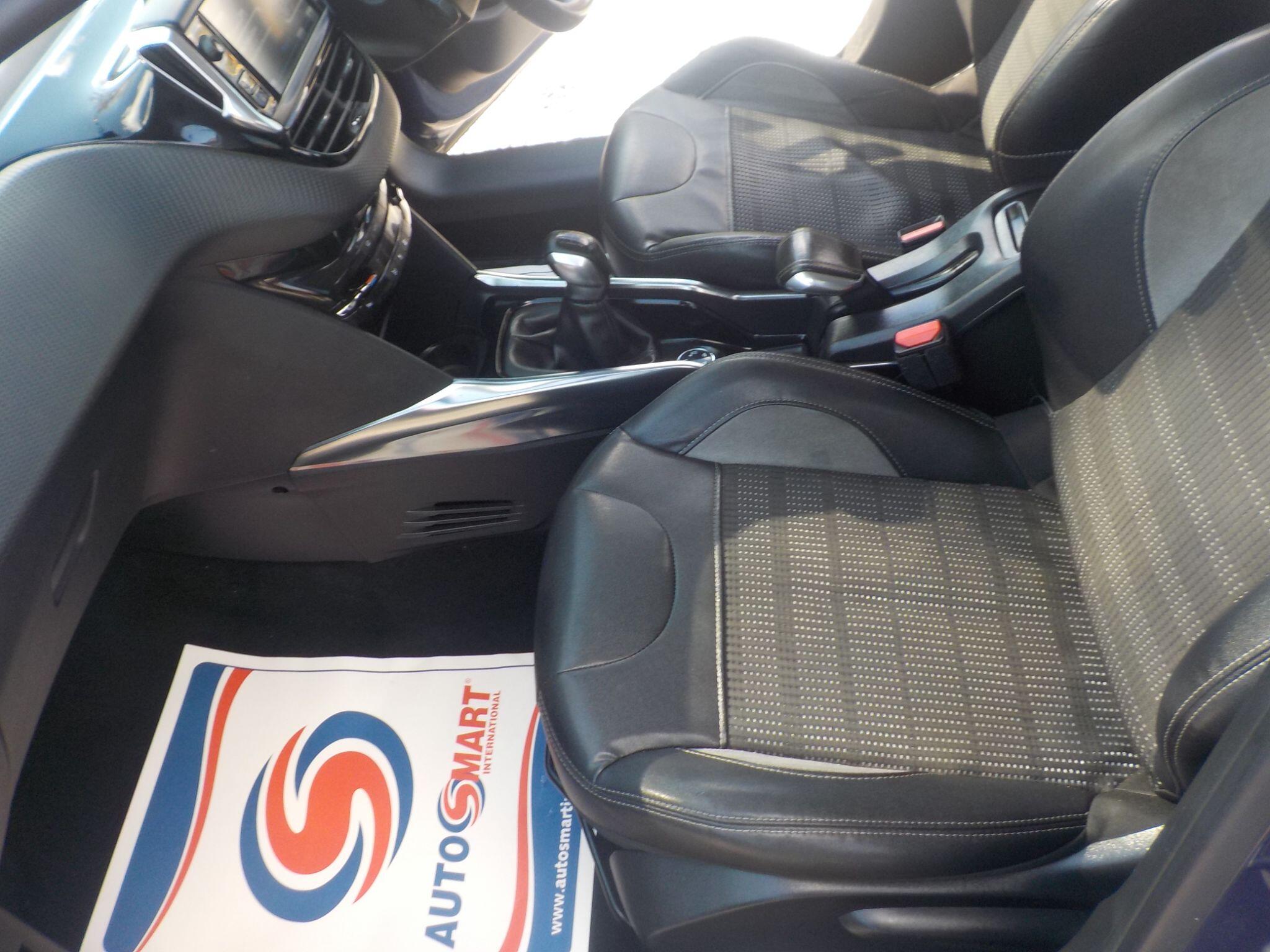 Peugeot 2008 1.6 e-HDi Allure Euro 5 (s/s) 5dr