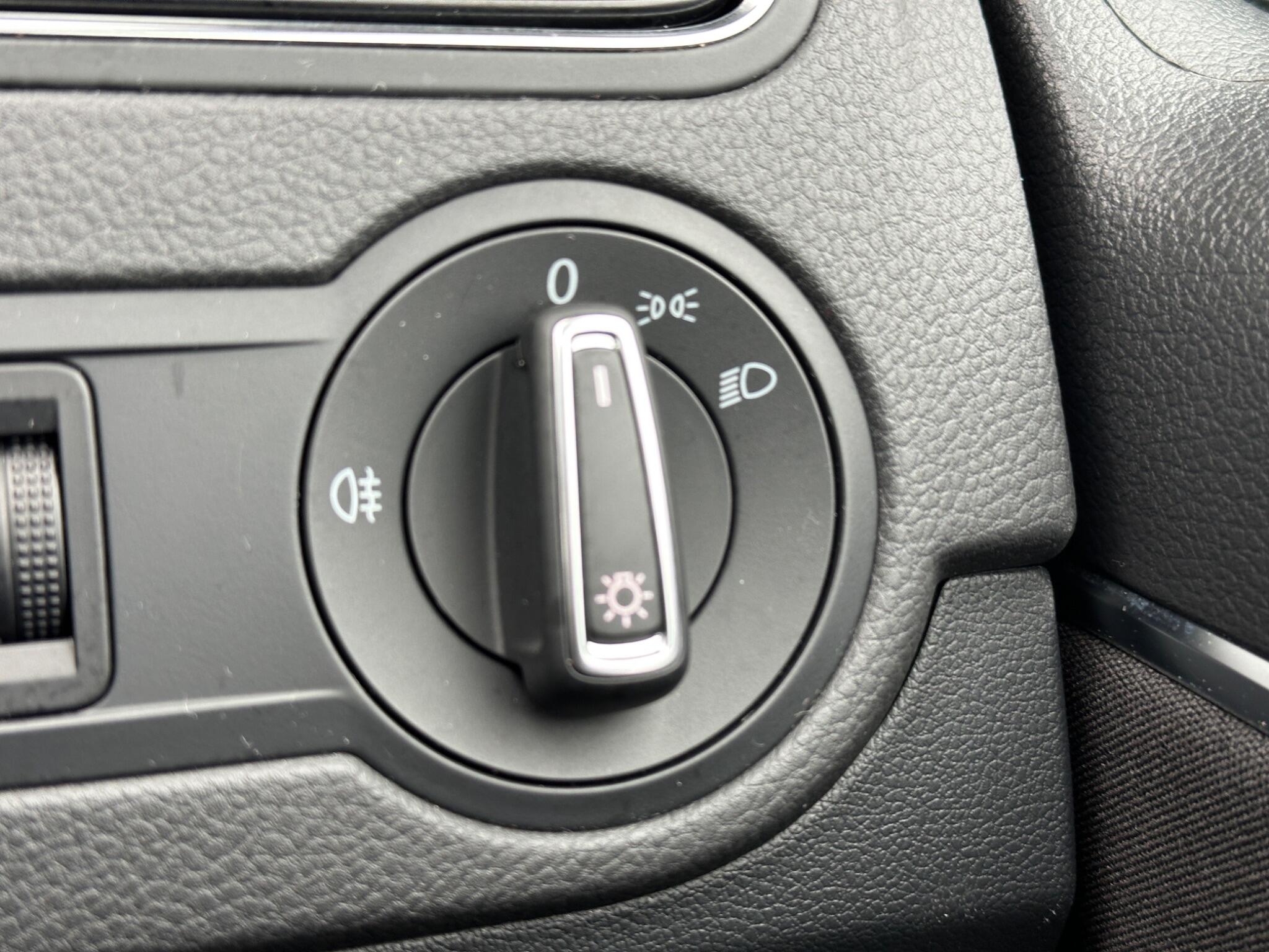 Volkswagen Polo view 38