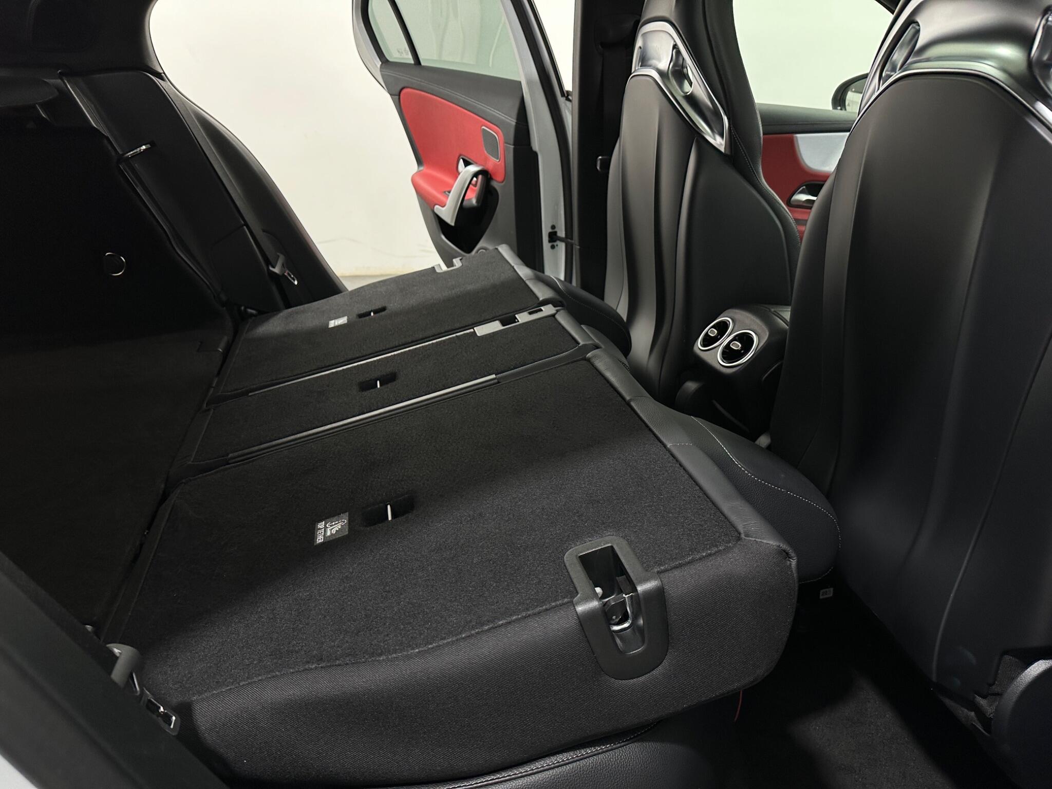 Mercedes-Benz A Class view 48