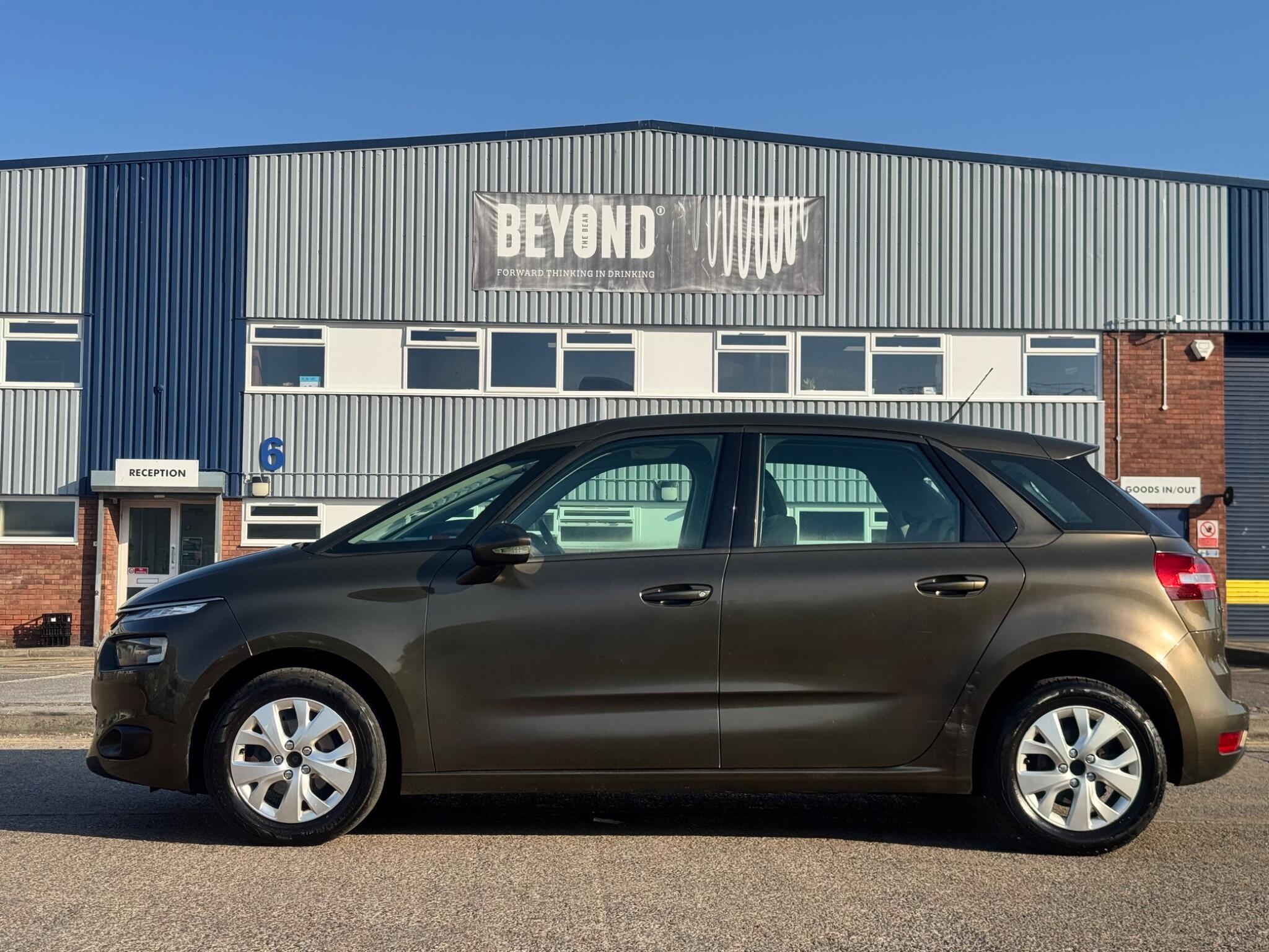 Citroen C4 Picasso view 12