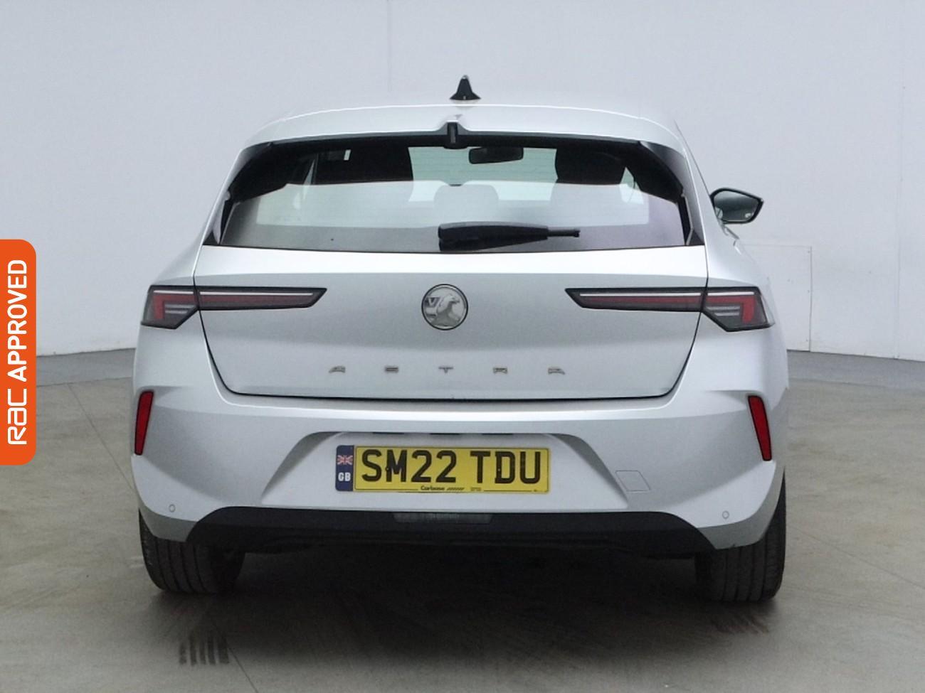 Vauxhall Astra view 8