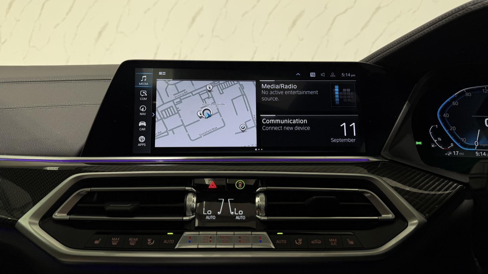 BMW X5 view 23