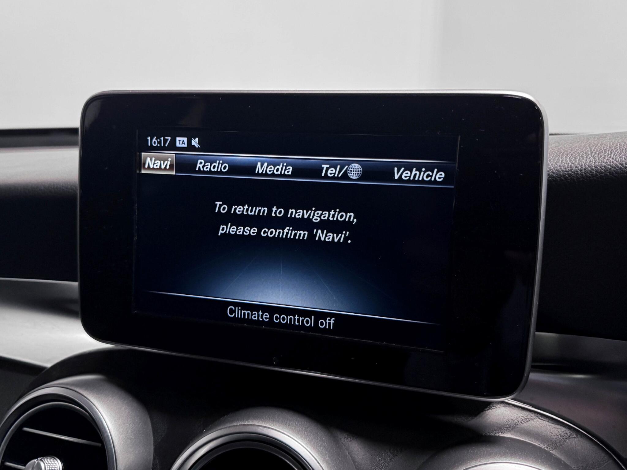 Mercedes-Benz GLC view 40
