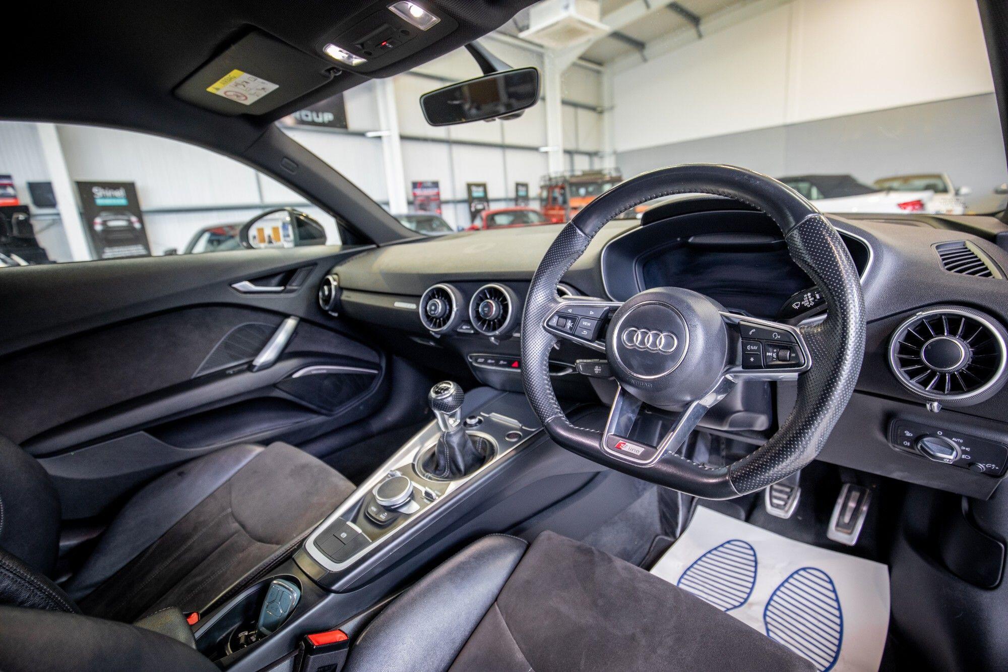Audi TT view 2