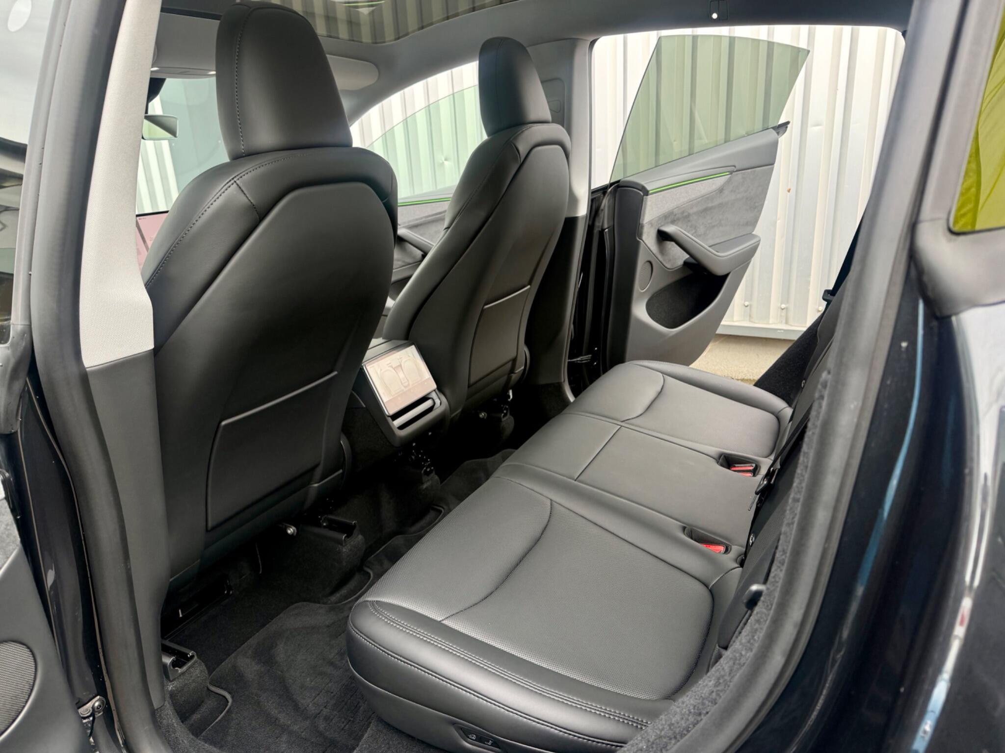 Tesla Model Y view 10