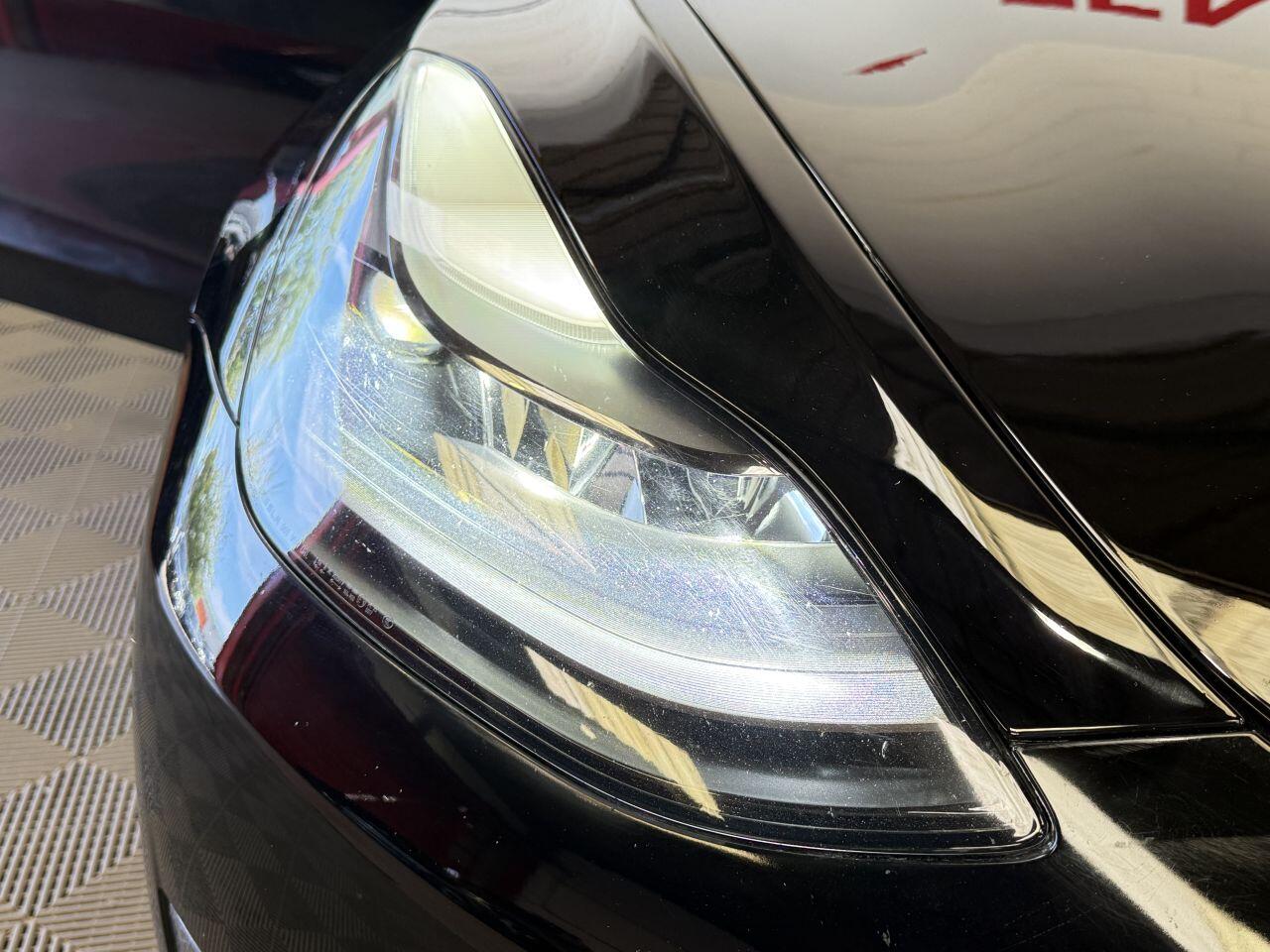 Tesla Model 3 view 26