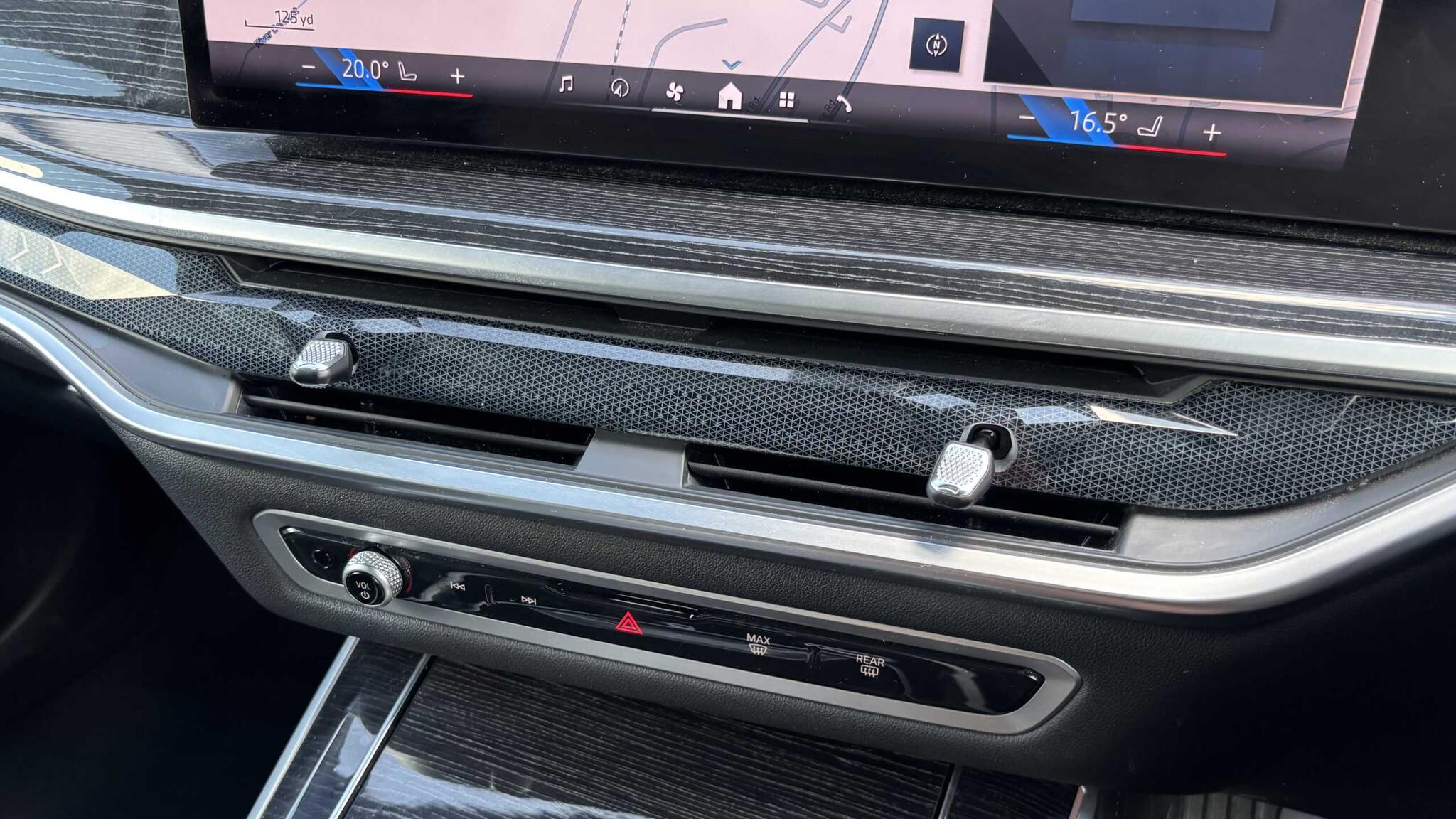 BMW X5 view 14