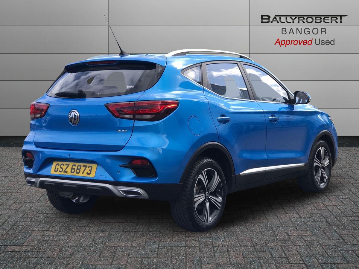 MG ZS view 15