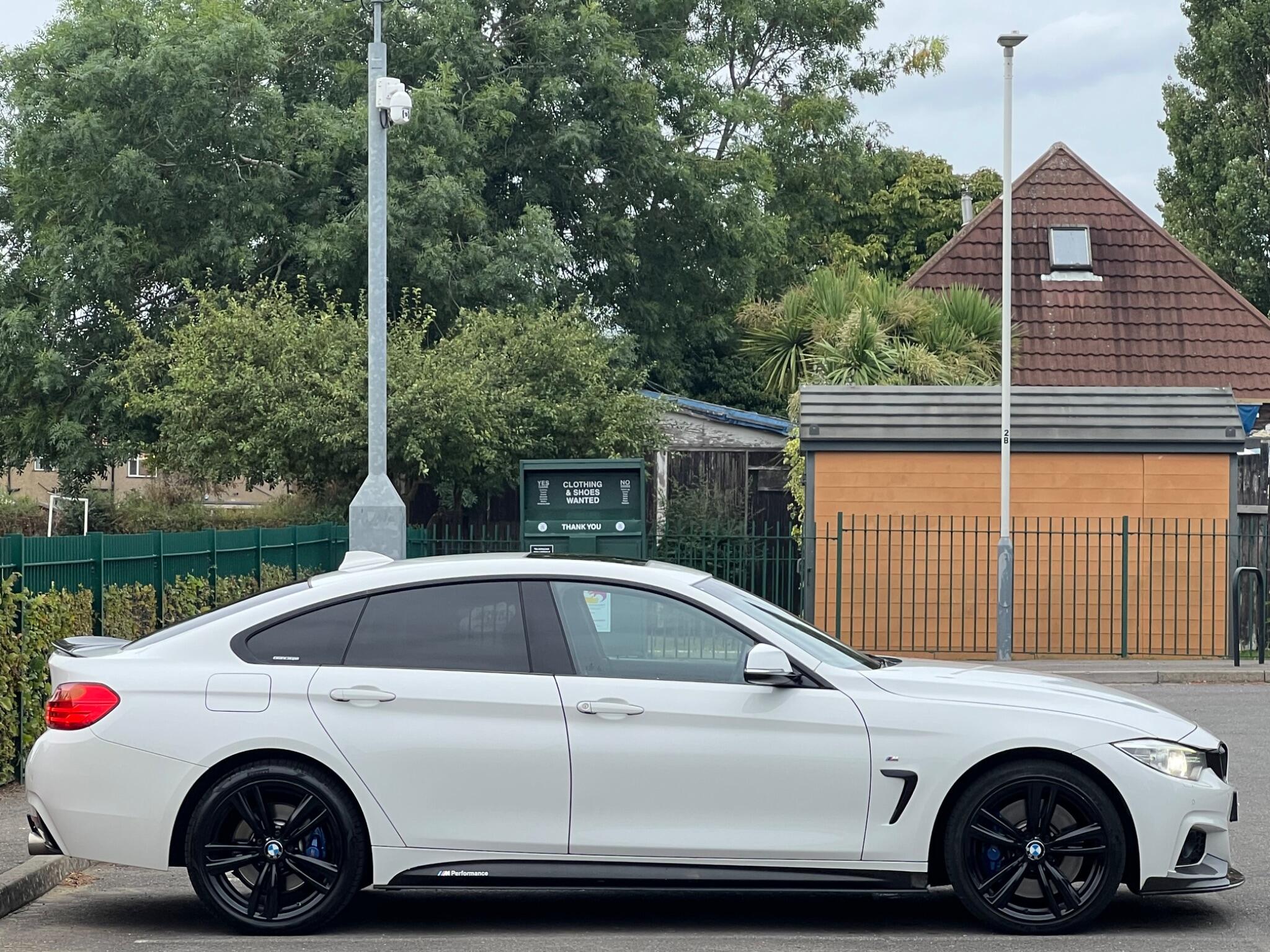 BMW 4 Series view 6