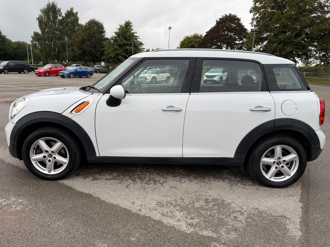 Mini Countryman view 63