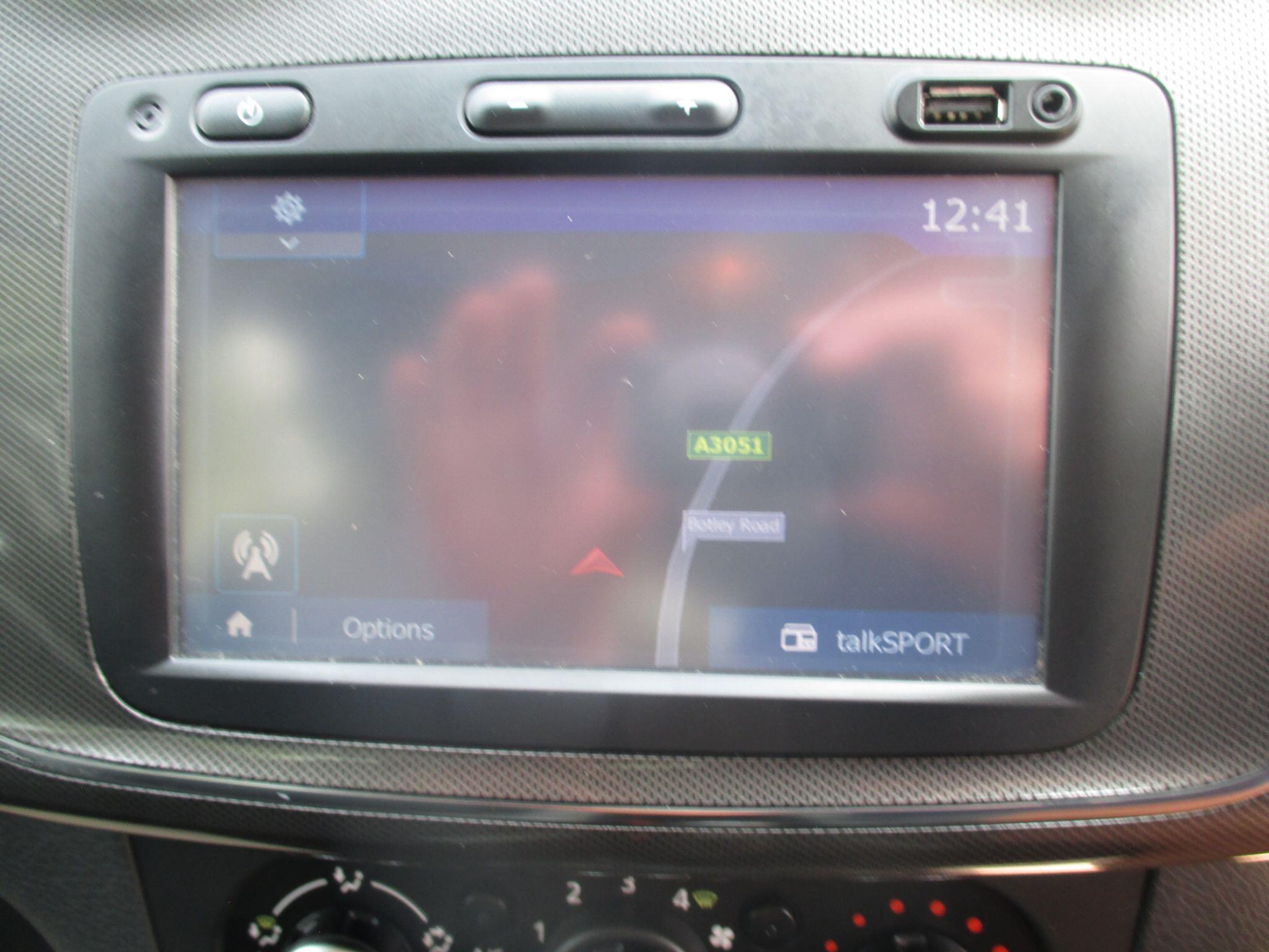Dacia Logan MCV Stepway view 41