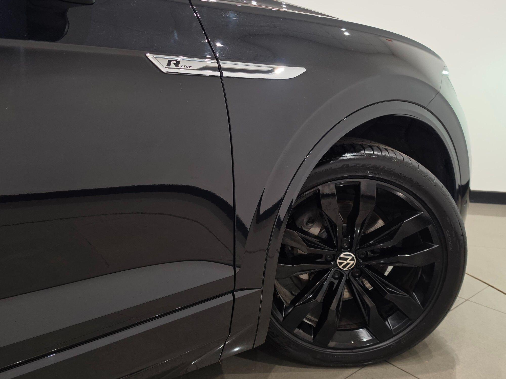 Volkswagen Touareg view 77