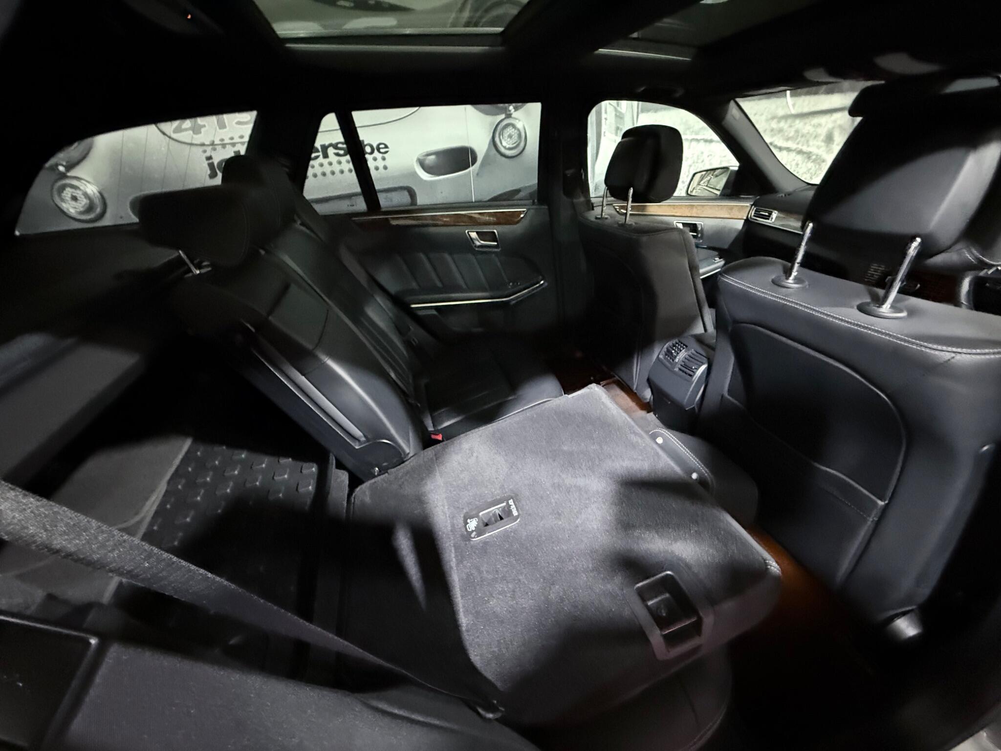 Mercedes-Benz E-Class view 20