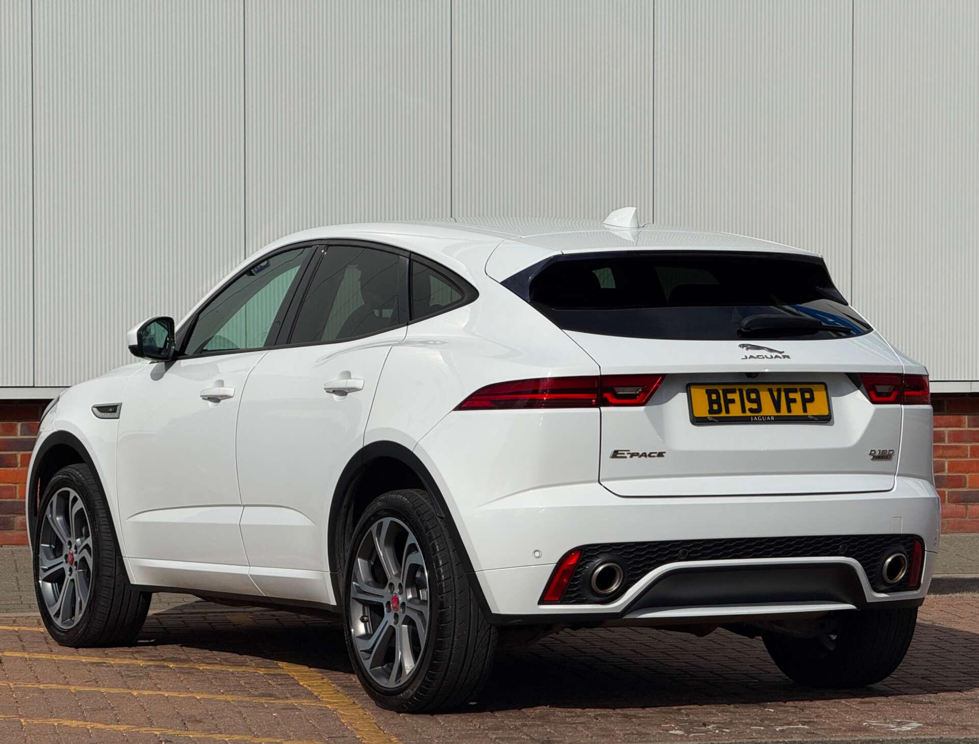 Jaguar E-Pace view 4