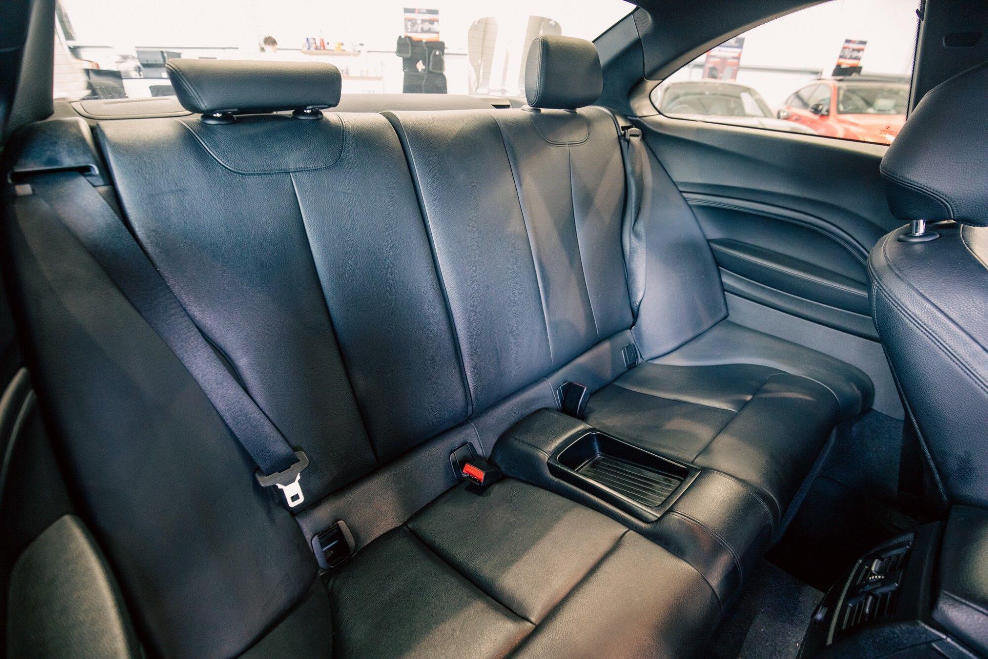 BMW 2 Series view 8