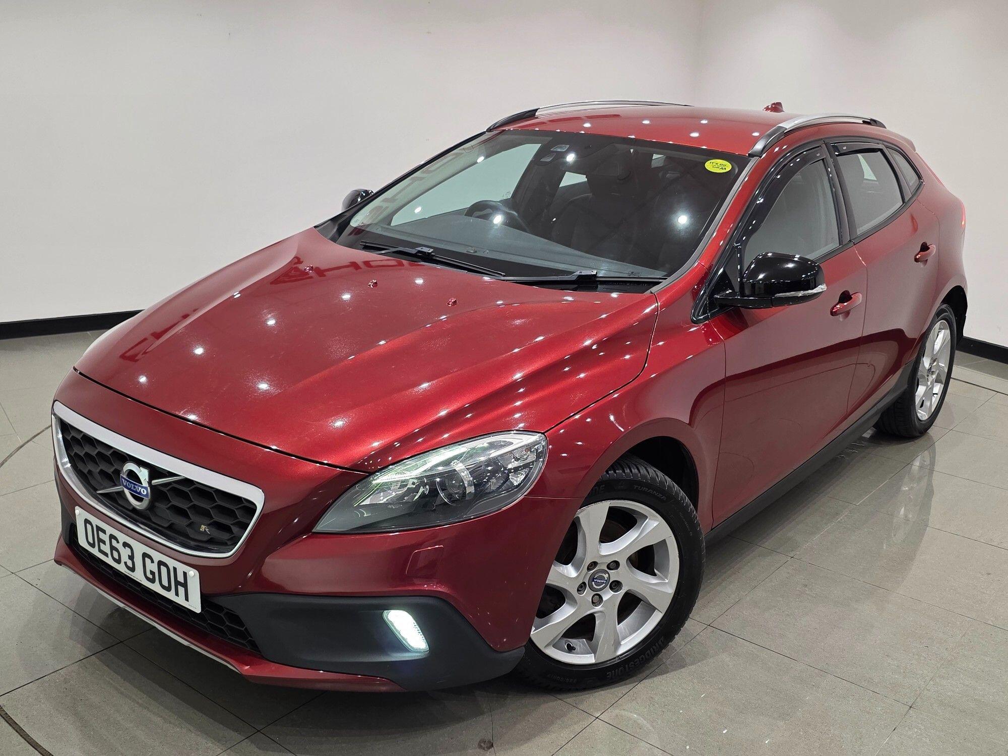 Volvo V40 Cross Country view 41