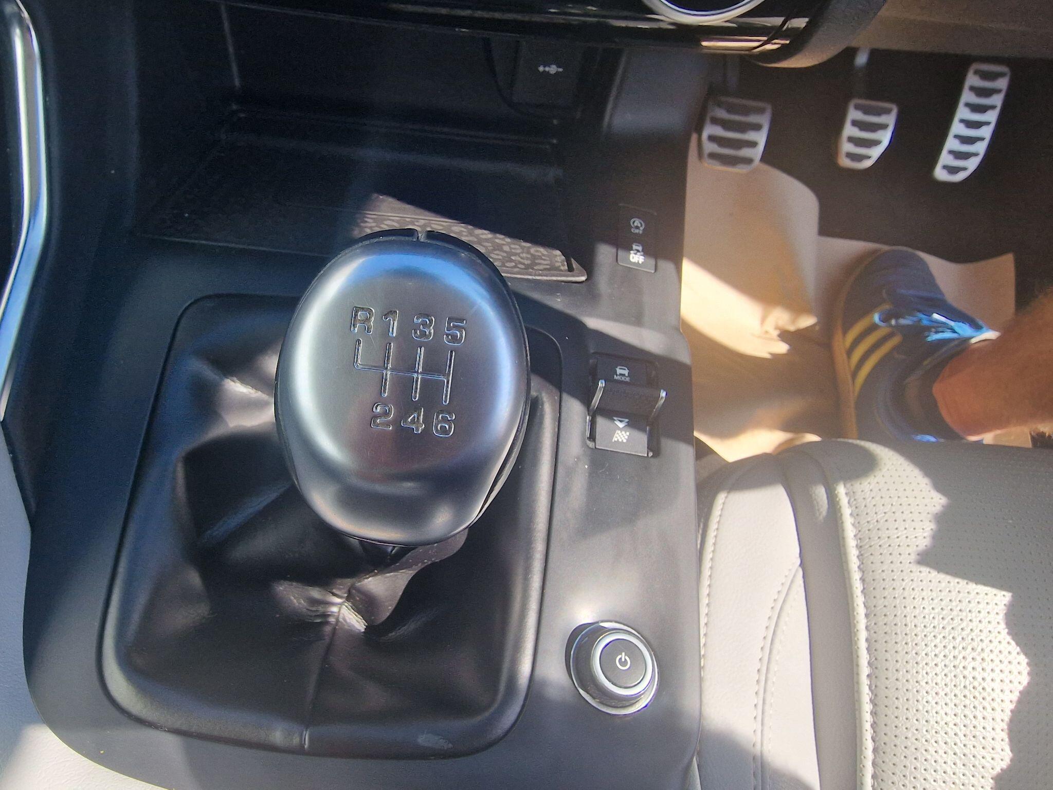 Jaguar E-Pace view 36
