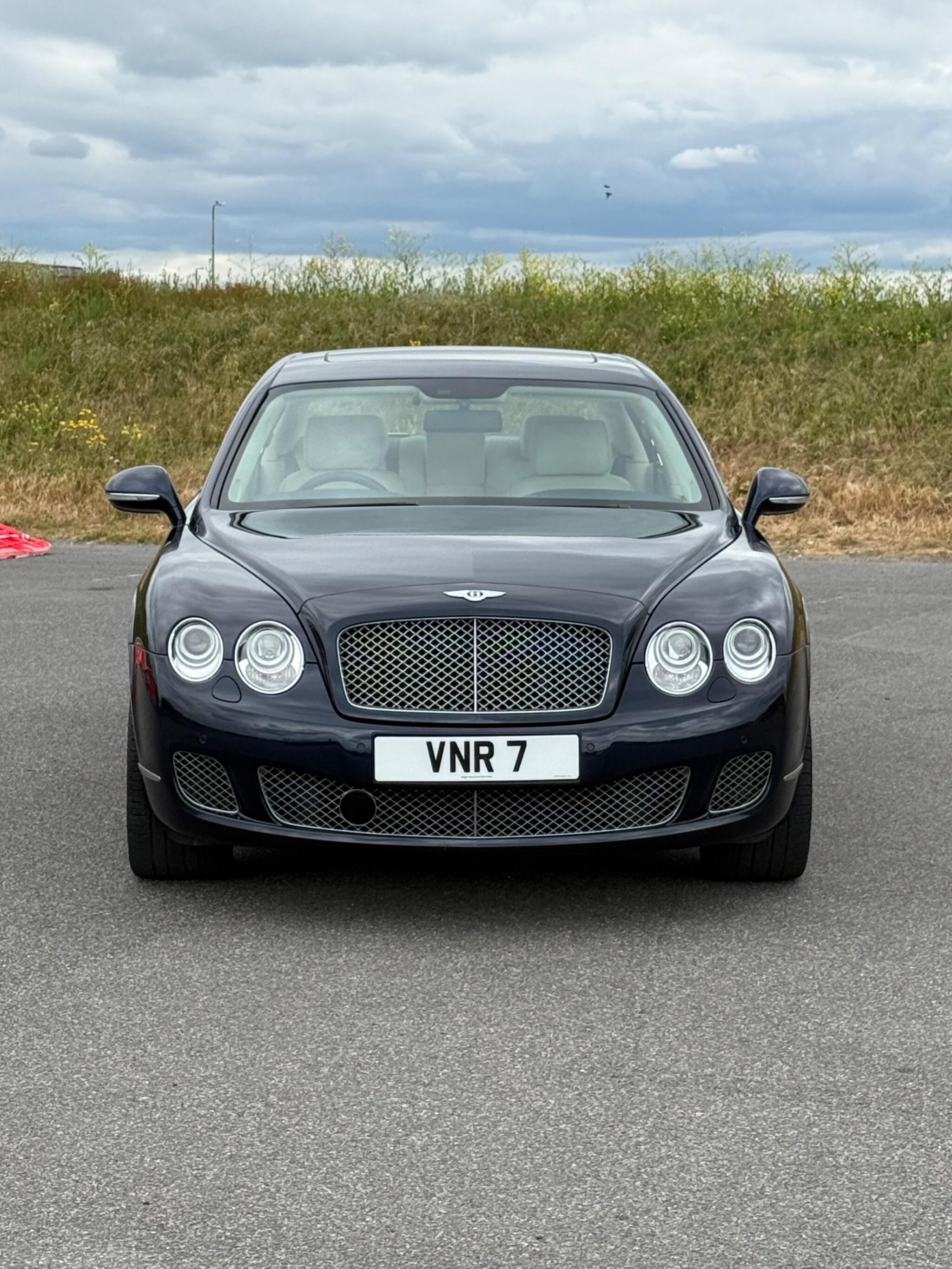 Bentley Continental view 91