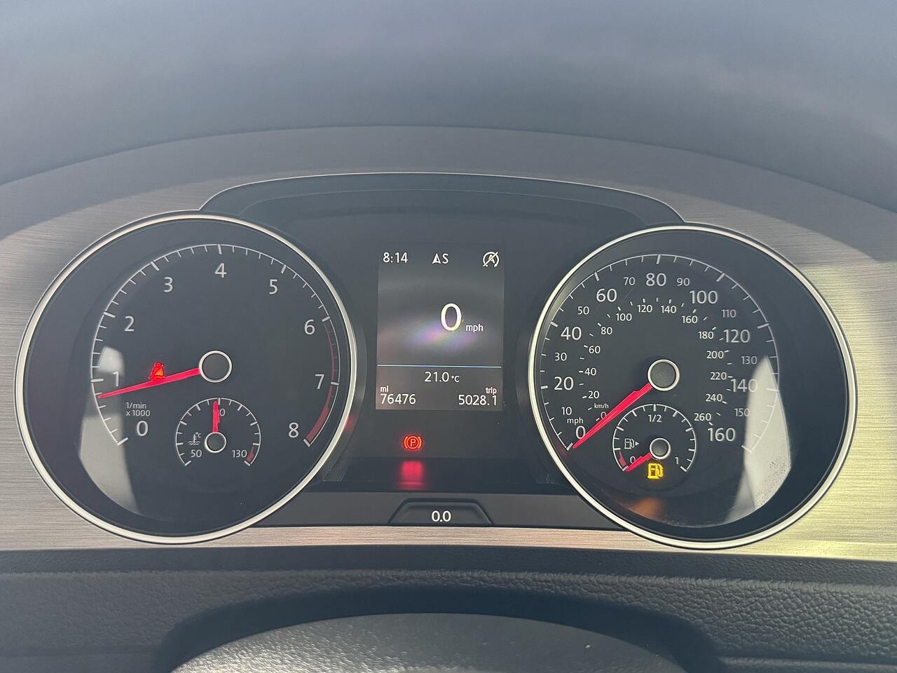 Volkswagen Golf view 21