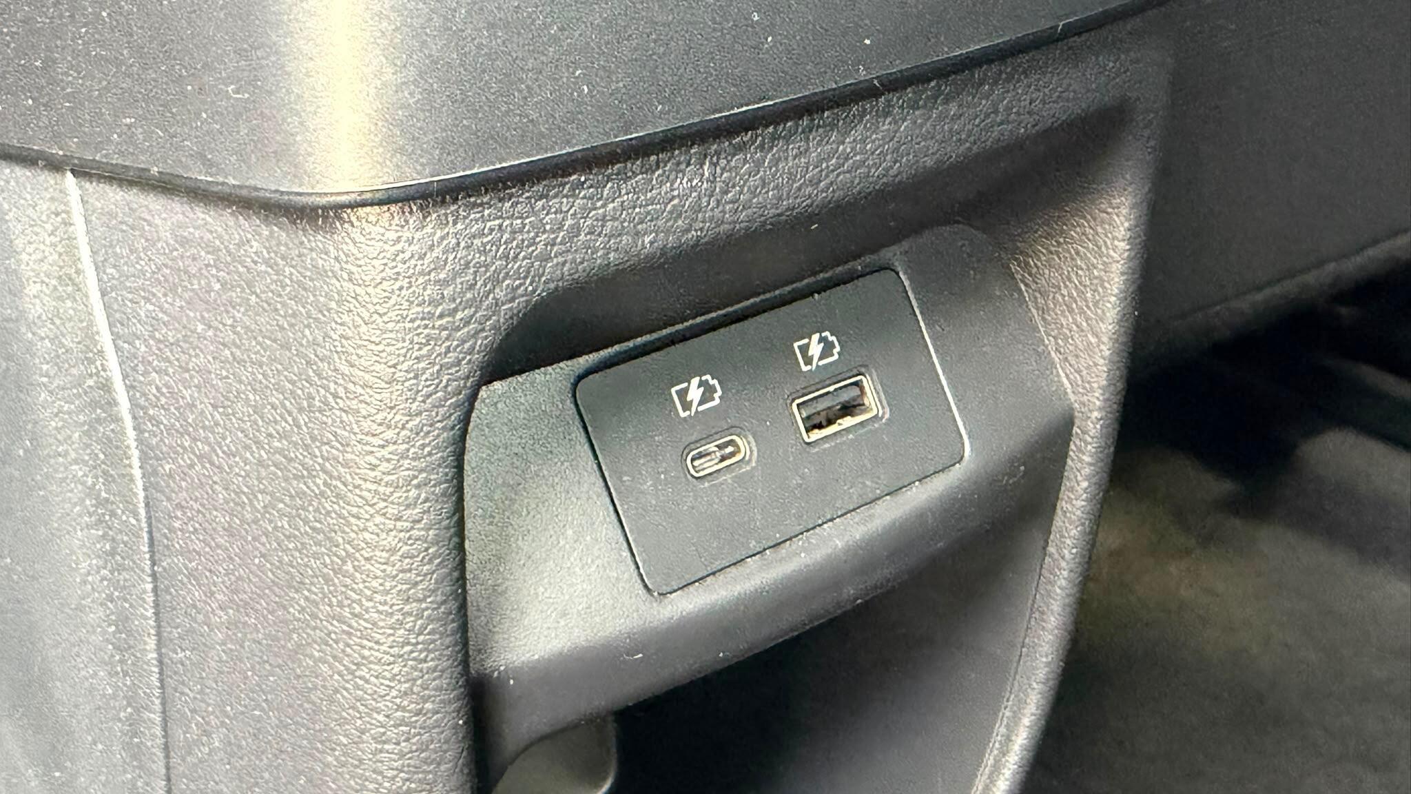 Nissan Juke view 27