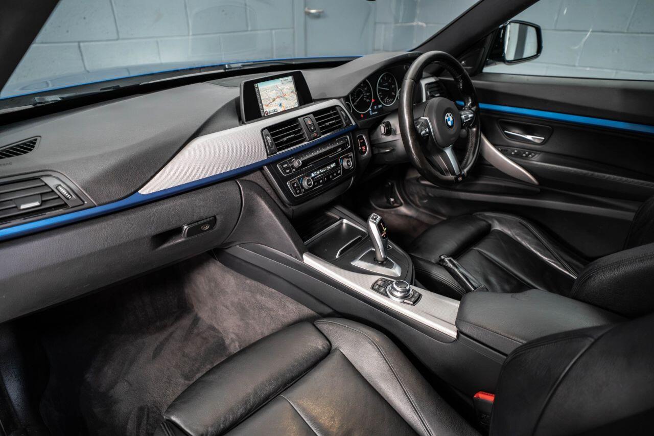 BMW 3 Series view 15
