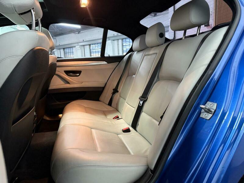 2014 BMW M5 image 23