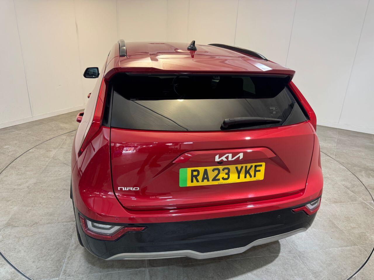 Kia Niro view 38