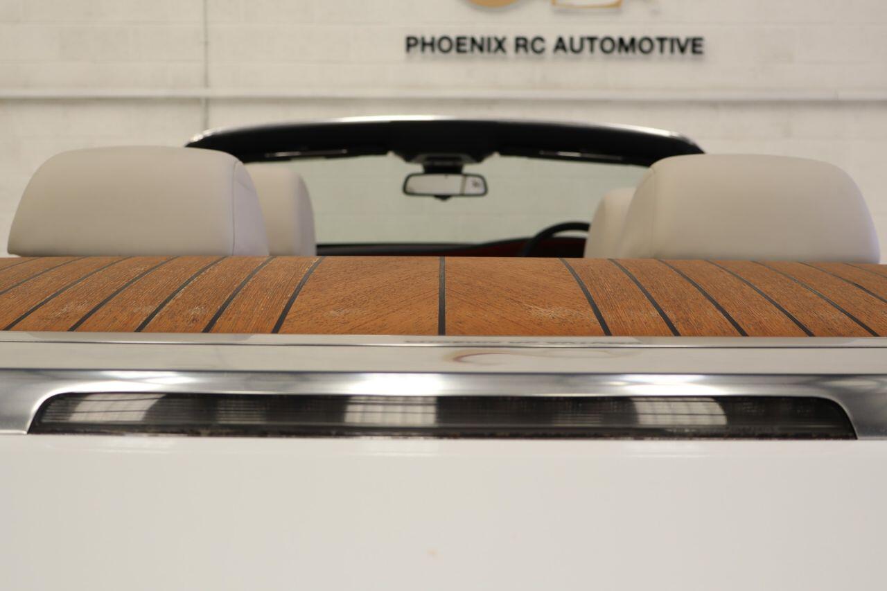 Rolls-Royce Dawn view 14