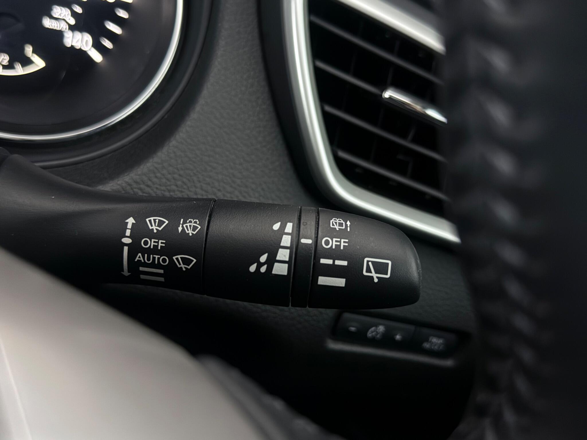 Nissan Qashqai view 17