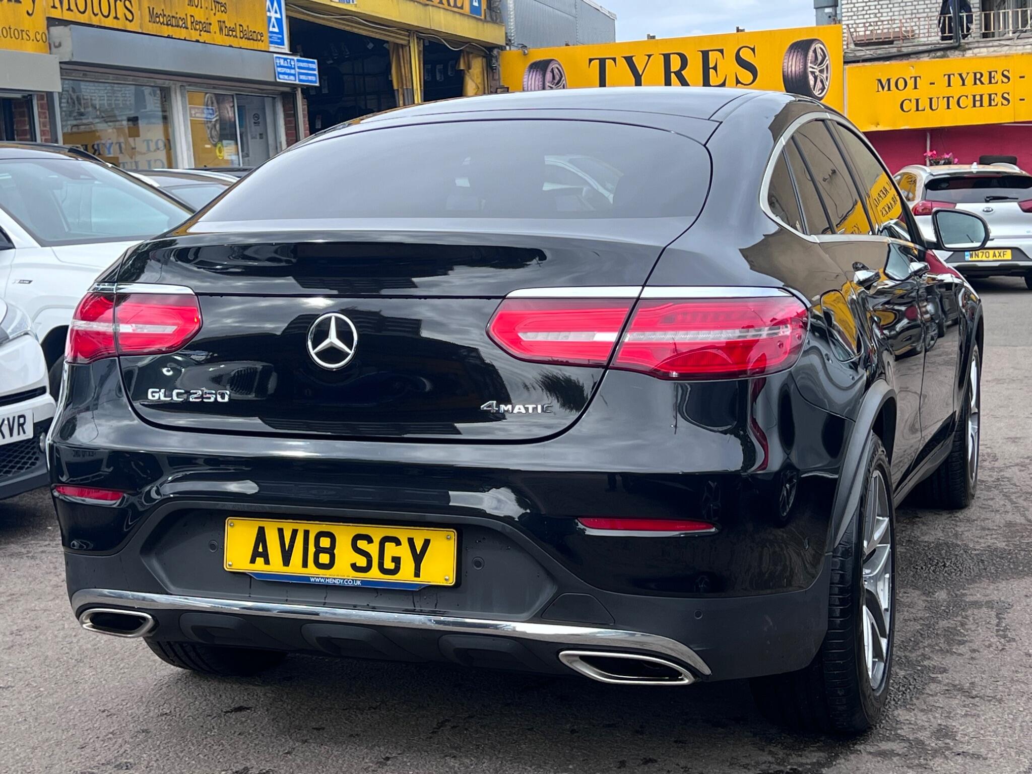 Mercedes-Benz GLC view 13