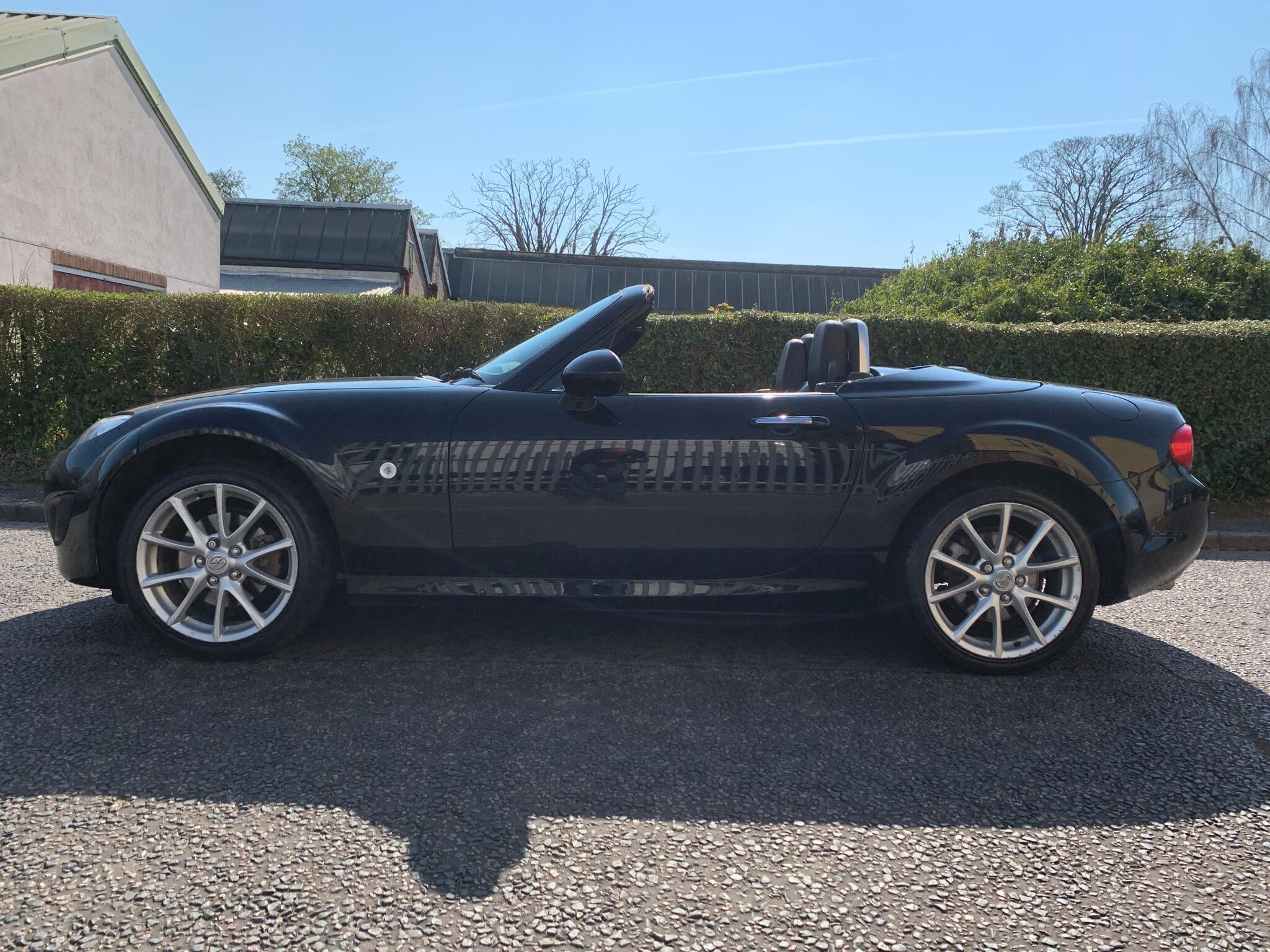 Mazda MX-5 view 4