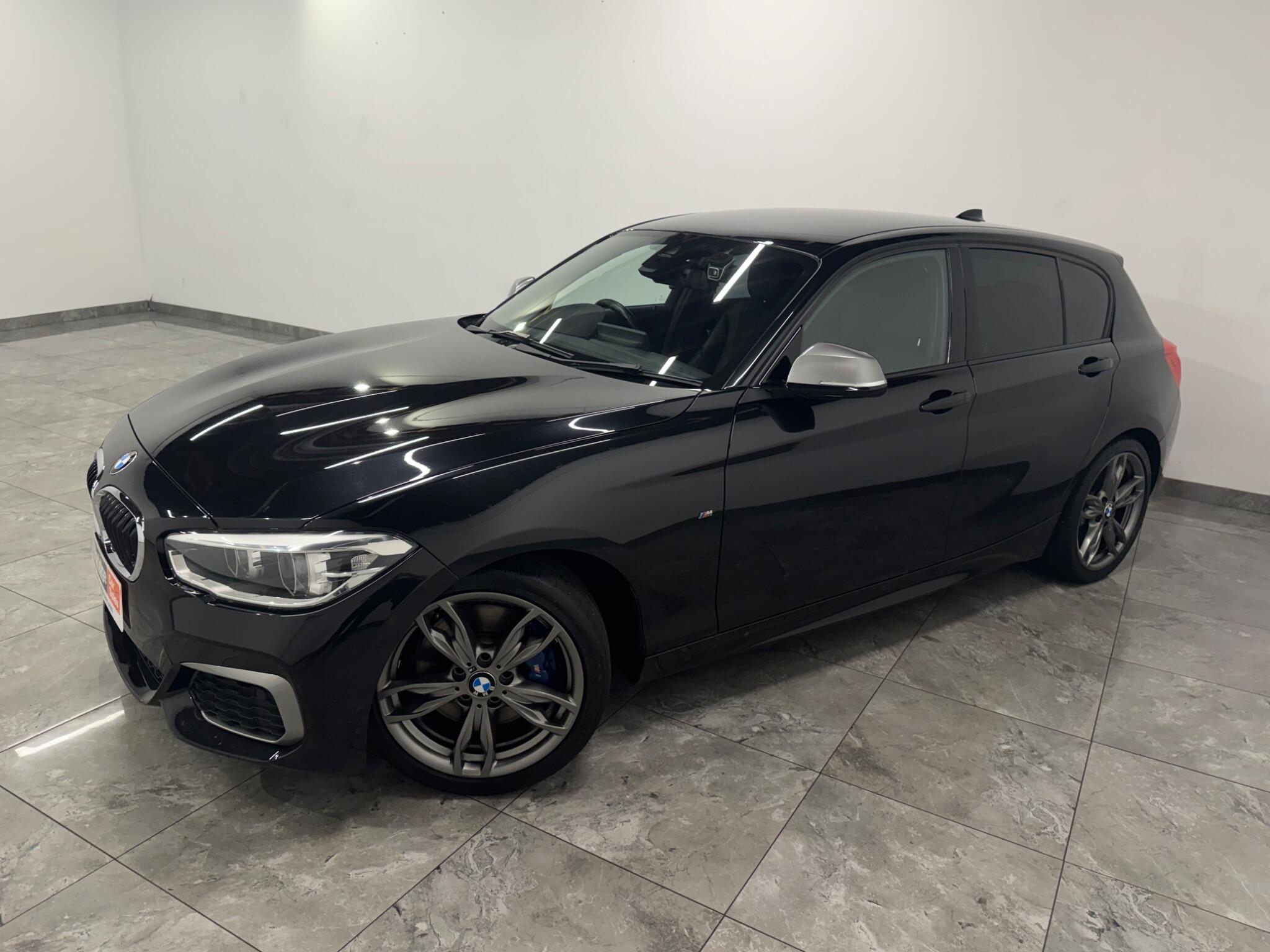 BMW 1 Series view 4