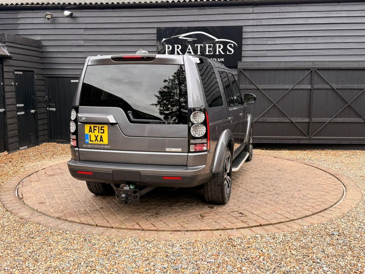 Land Rover Discovery 4 view 21