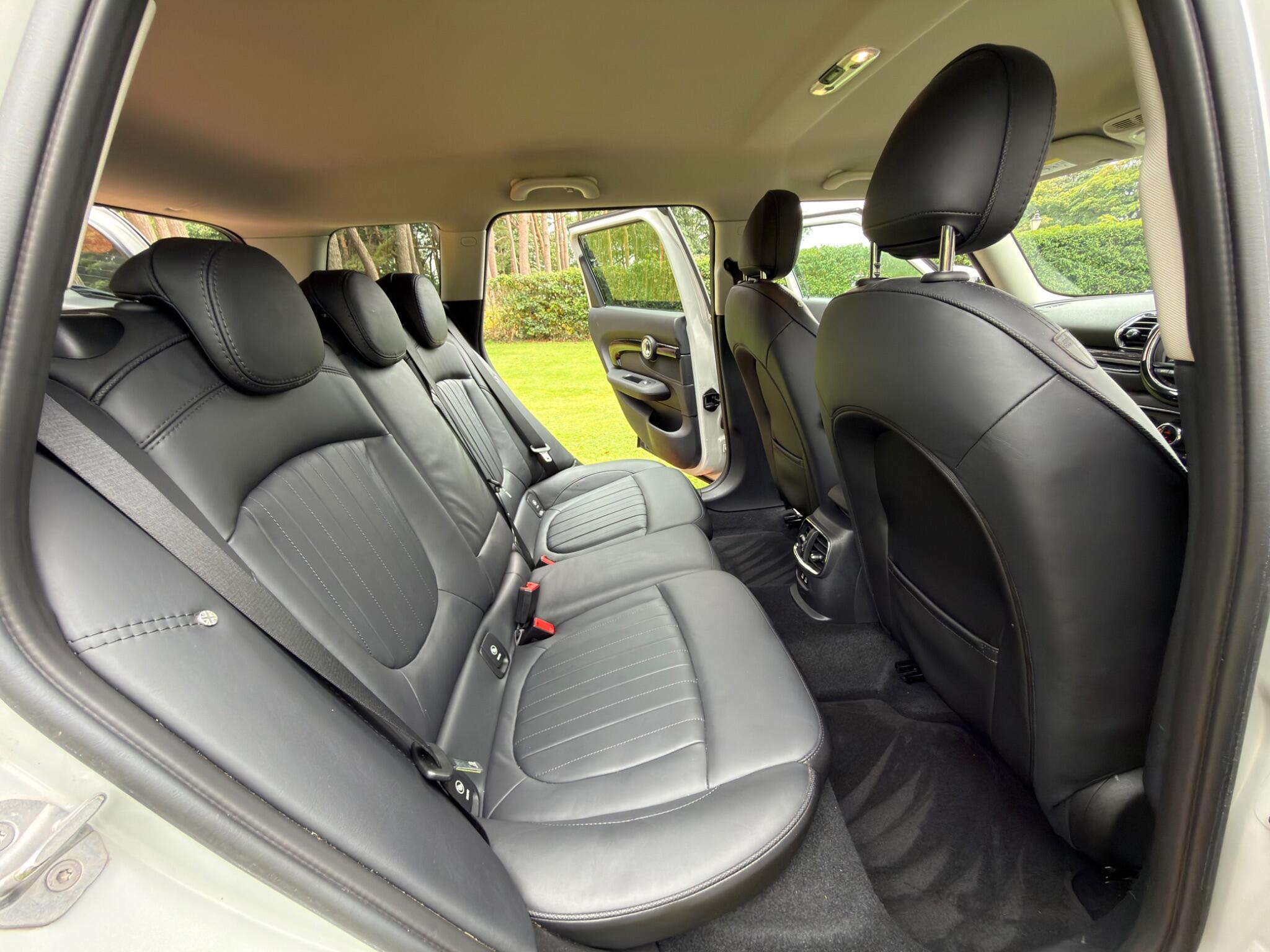 Mini Clubman view 18
