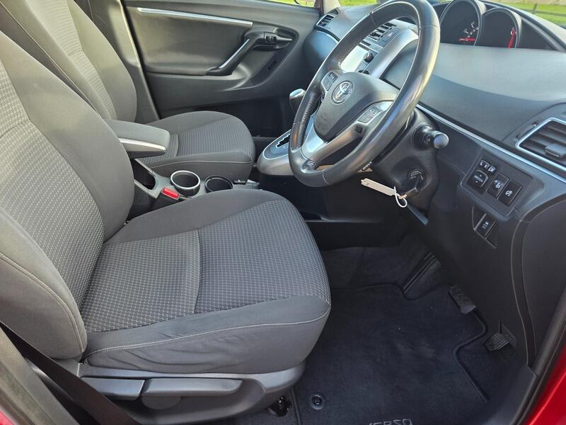 2014 Toyota Verso image 14