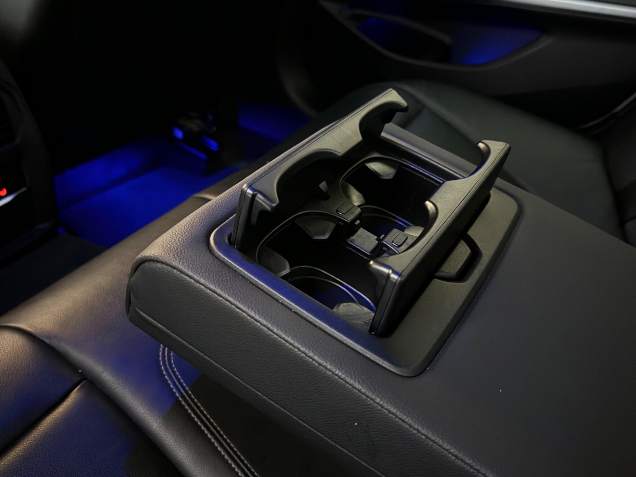BMW 3 Series view 19