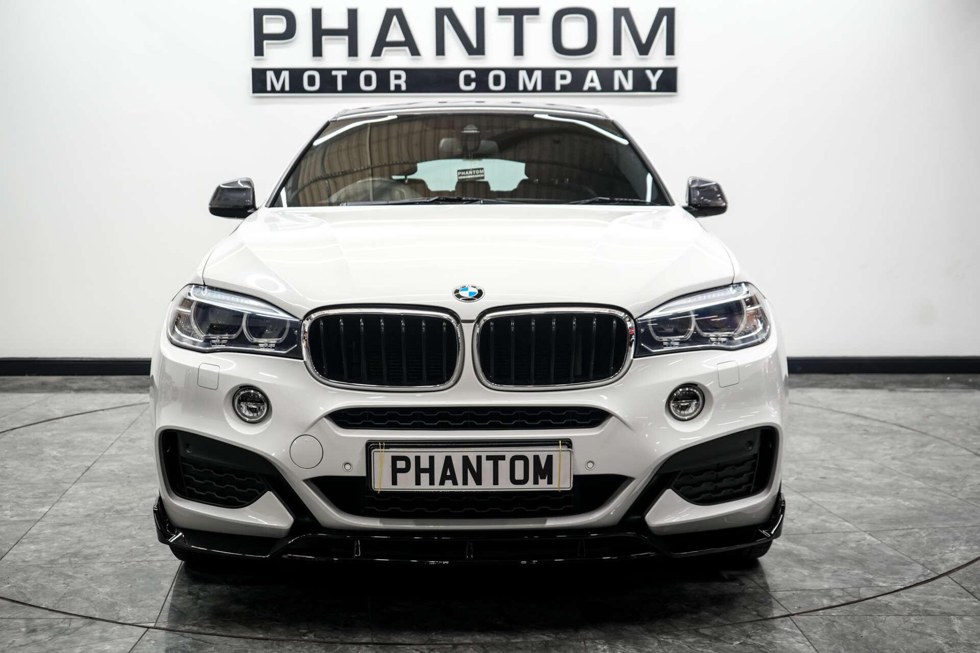 BMW X6 view 2