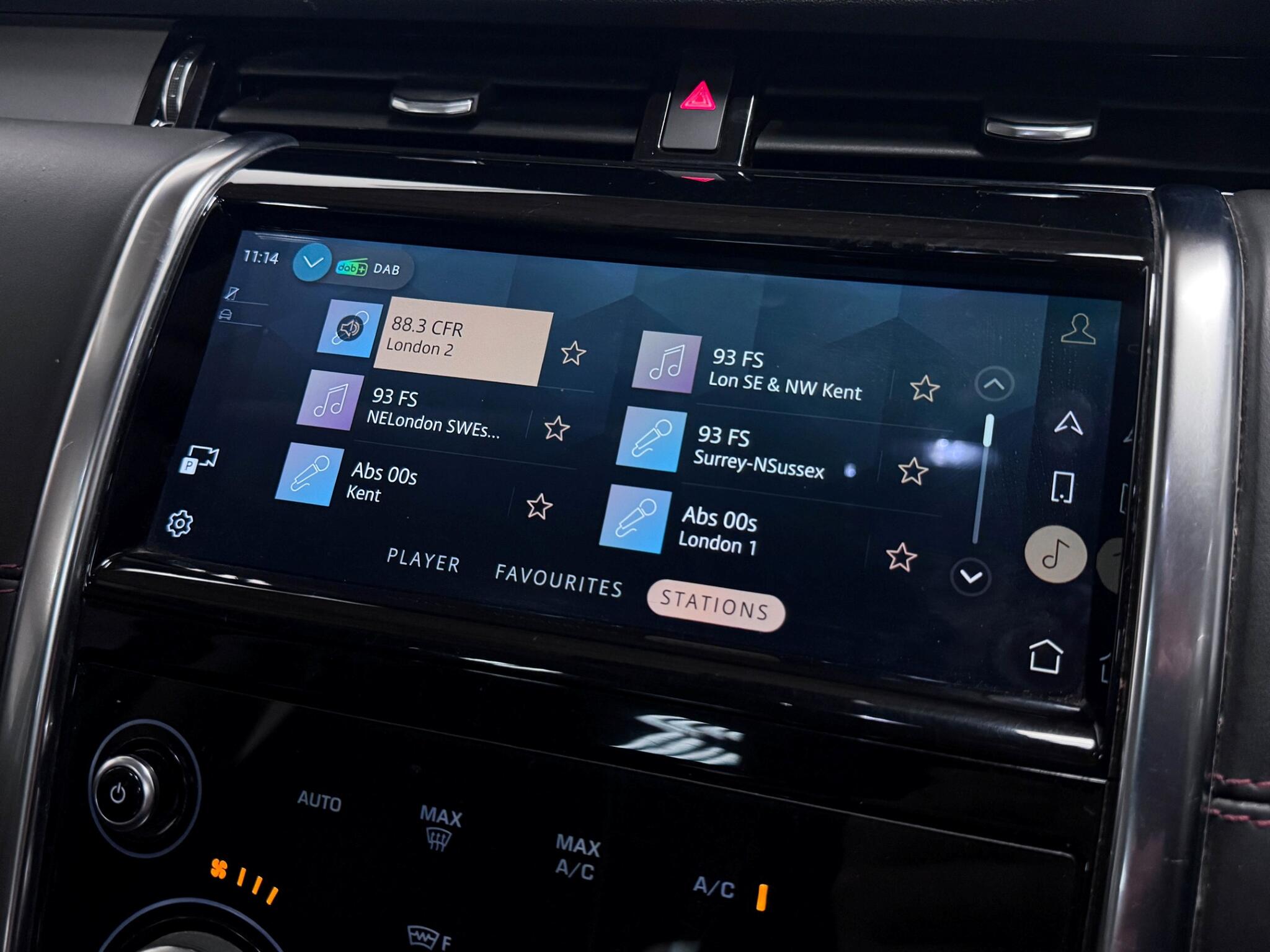 Land Rover Discovery Sport view 47