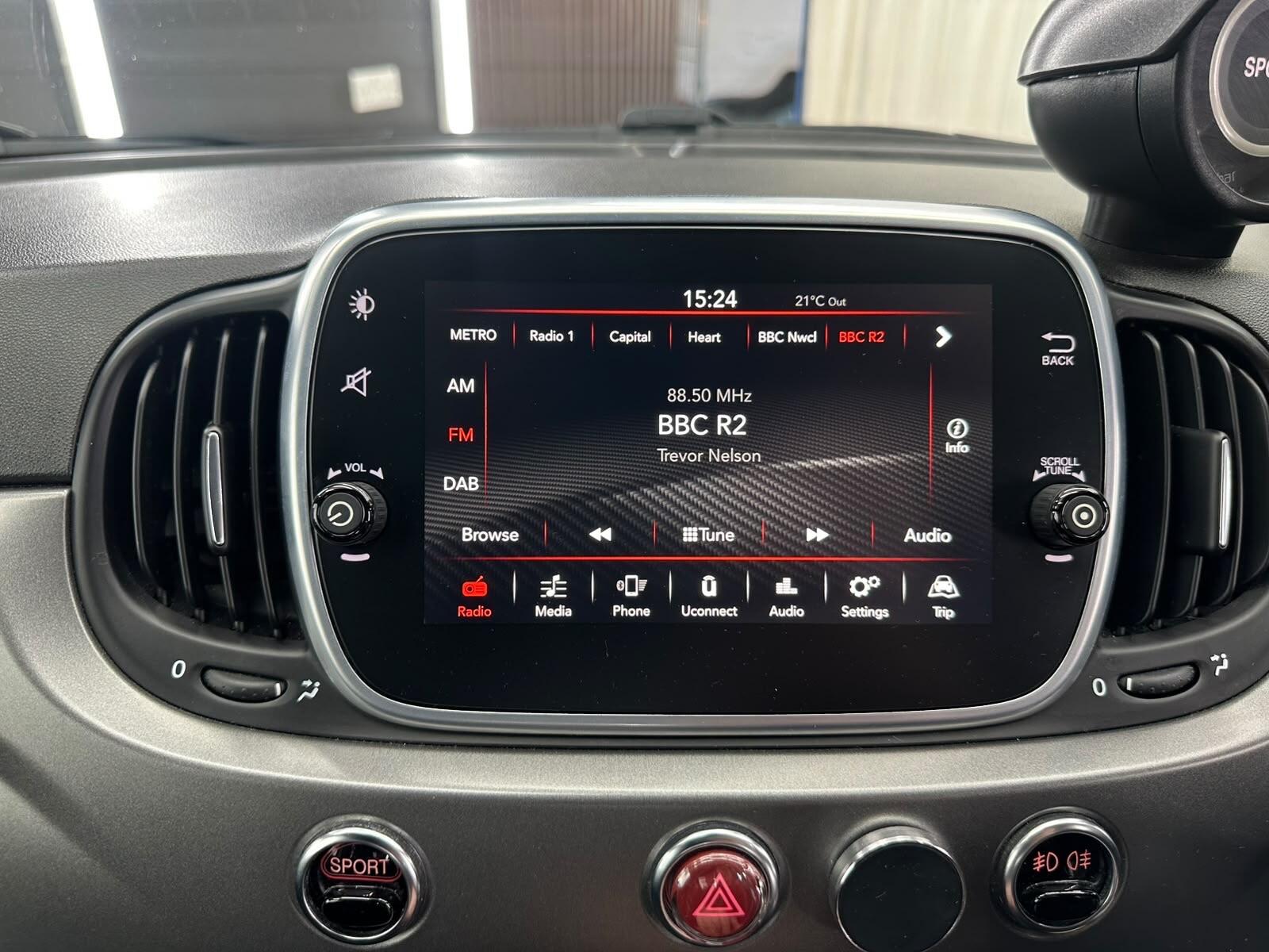 Abarth 595 view 38