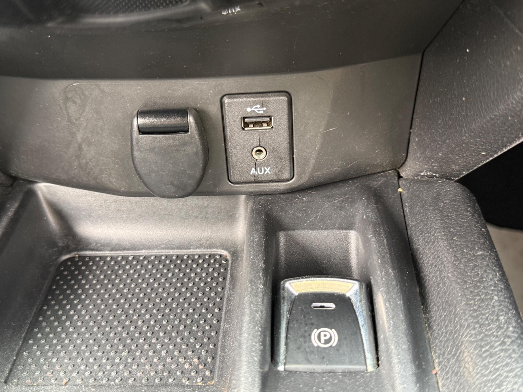 Nissan X-Trail - Image 65