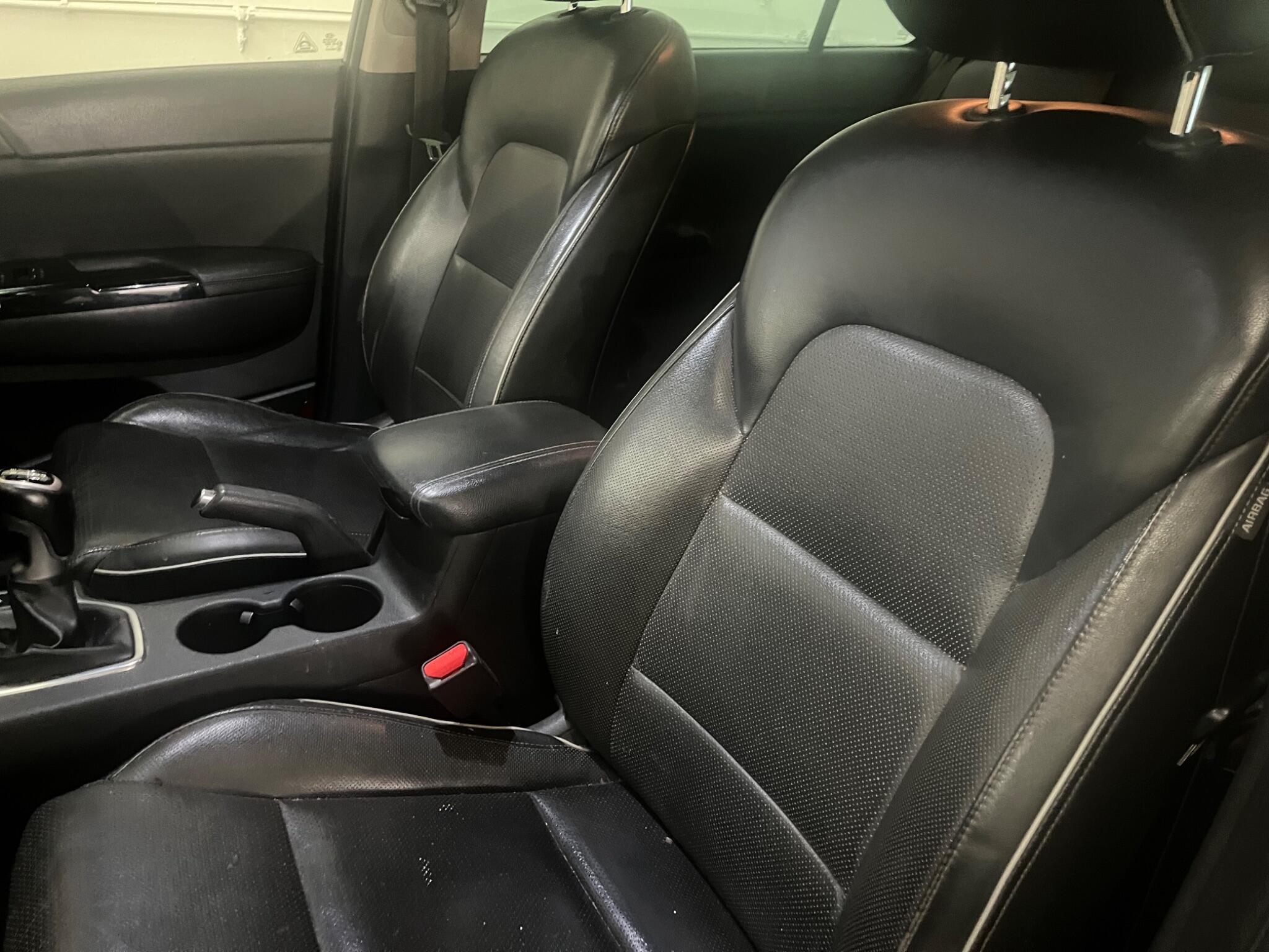 2016 Kia Sportage image 25