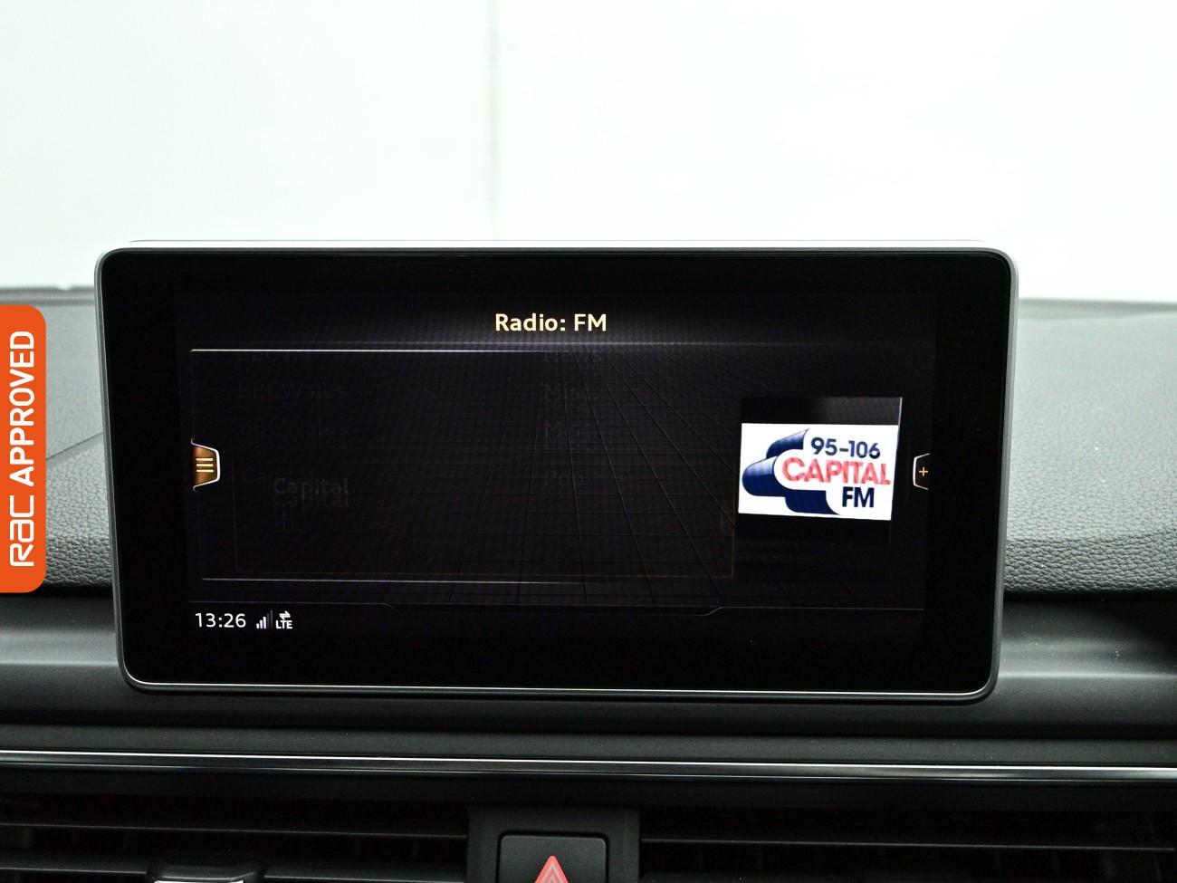 Audi S5 view 22