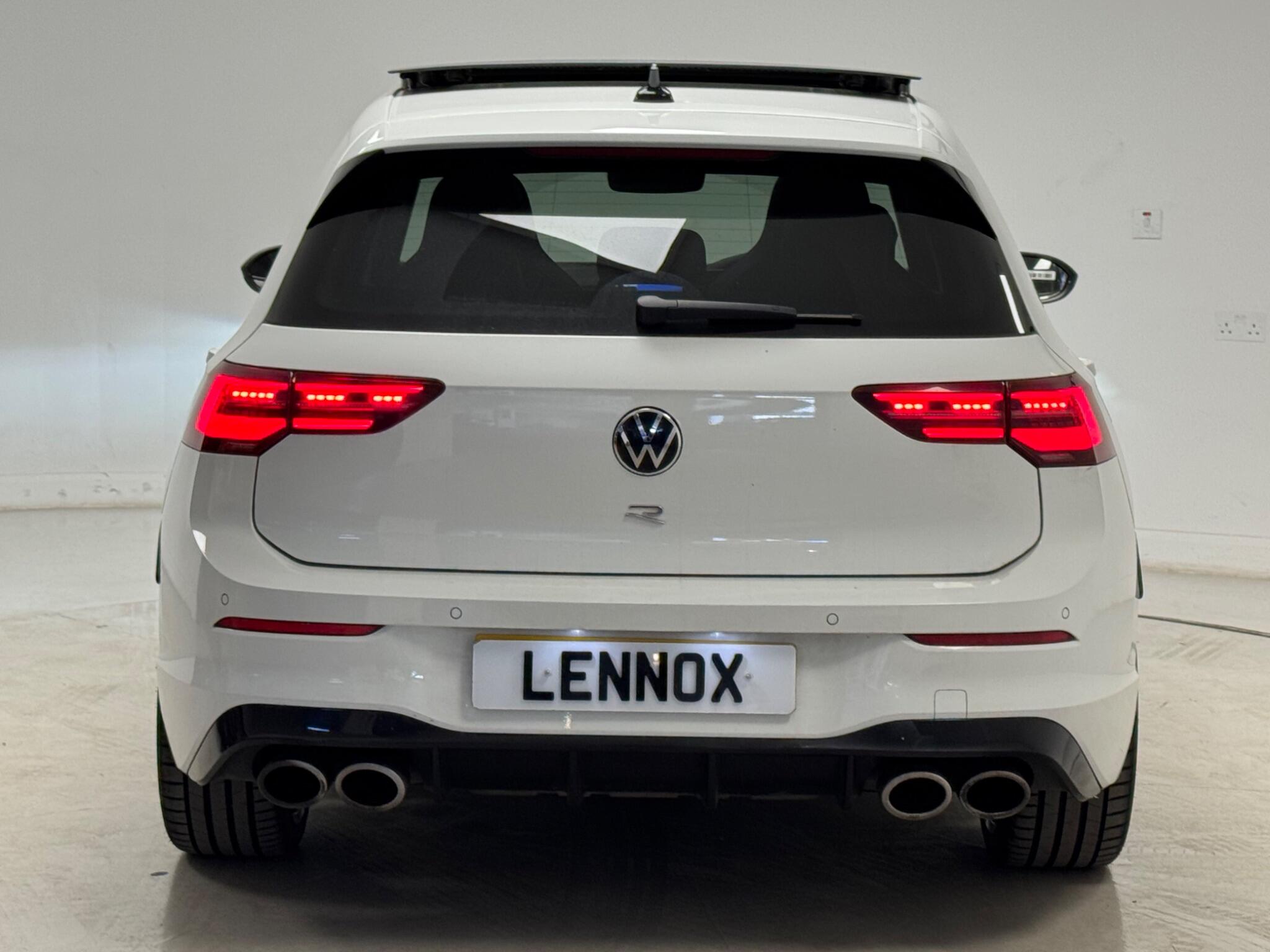 Volkswagen Golf view 5