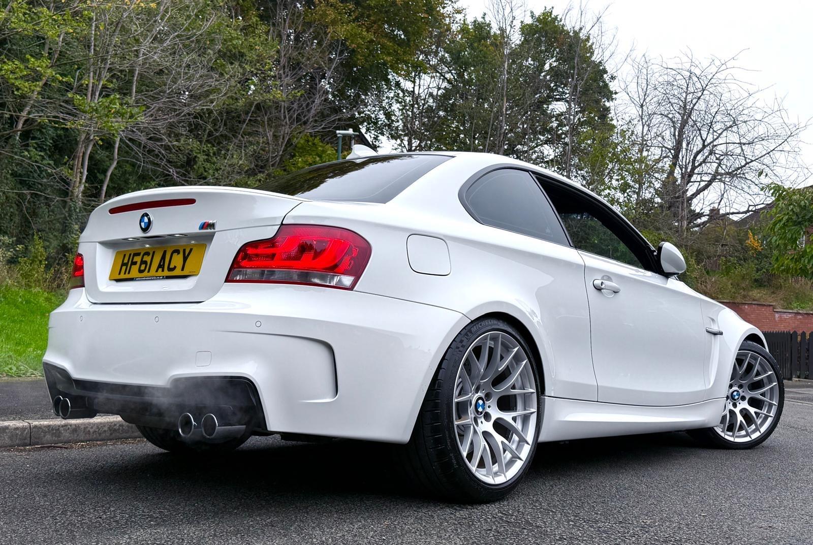BMW 1 Series view 8