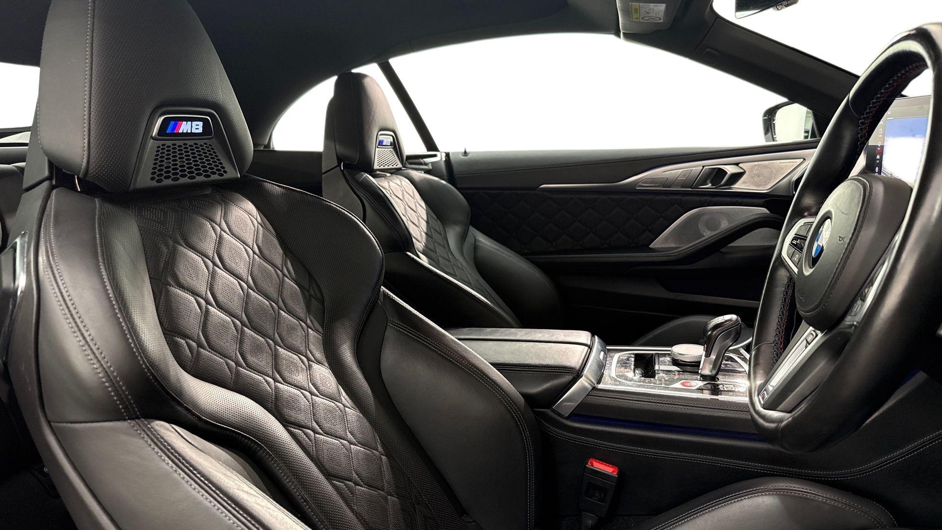 BMW M8 view 14