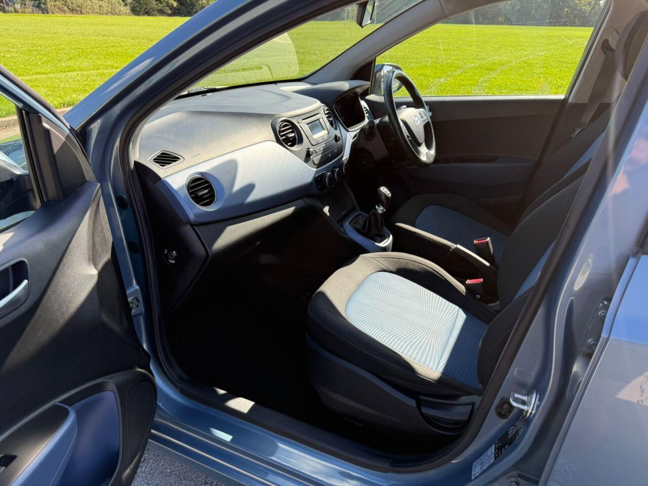 Hyundai I10 view 31