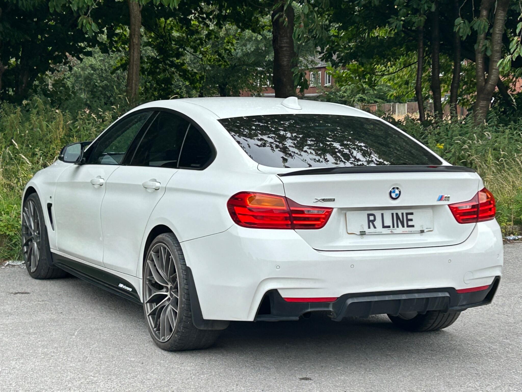 BMW 4 Series view 11