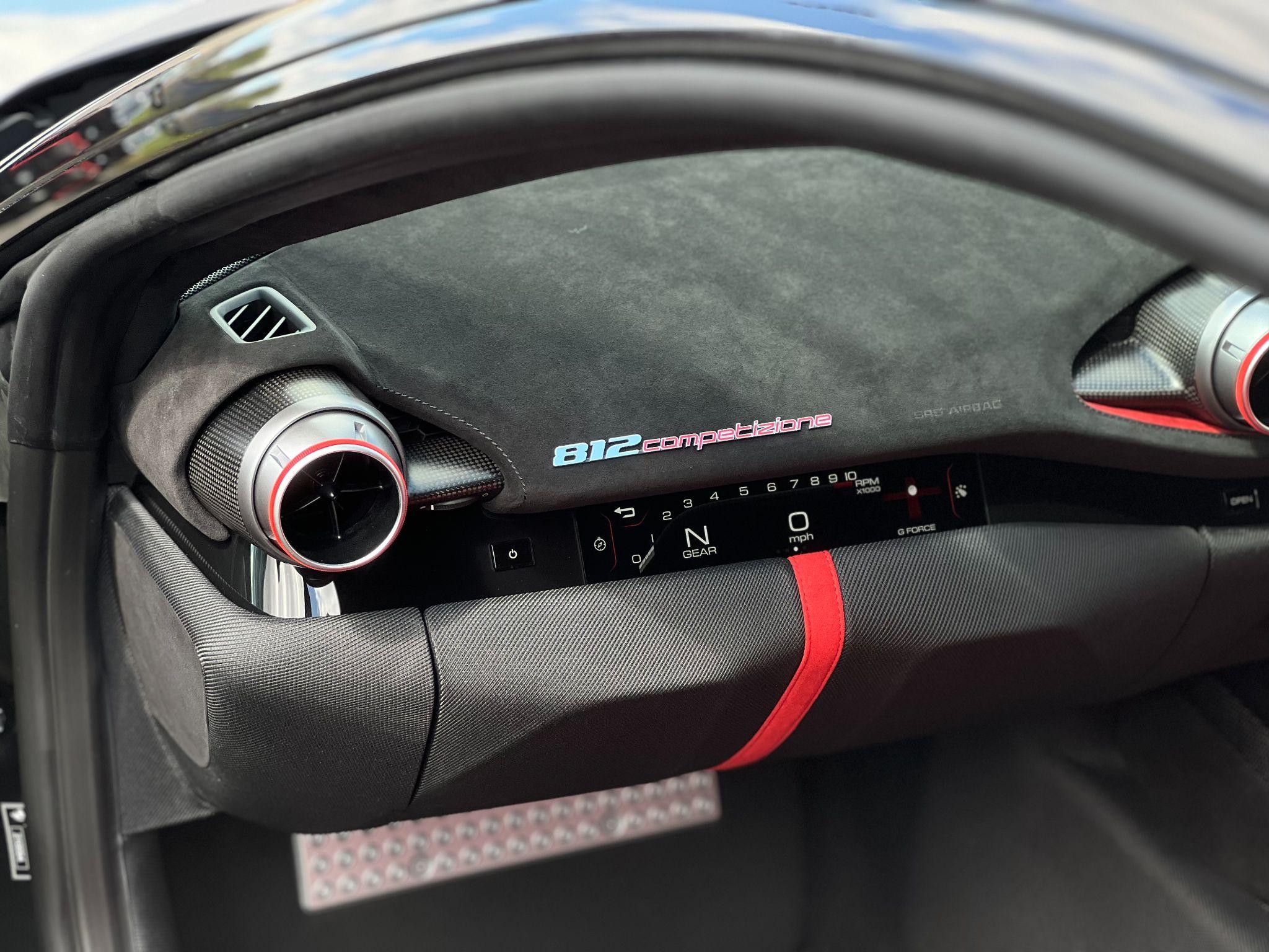 Ferrari 812 view 29